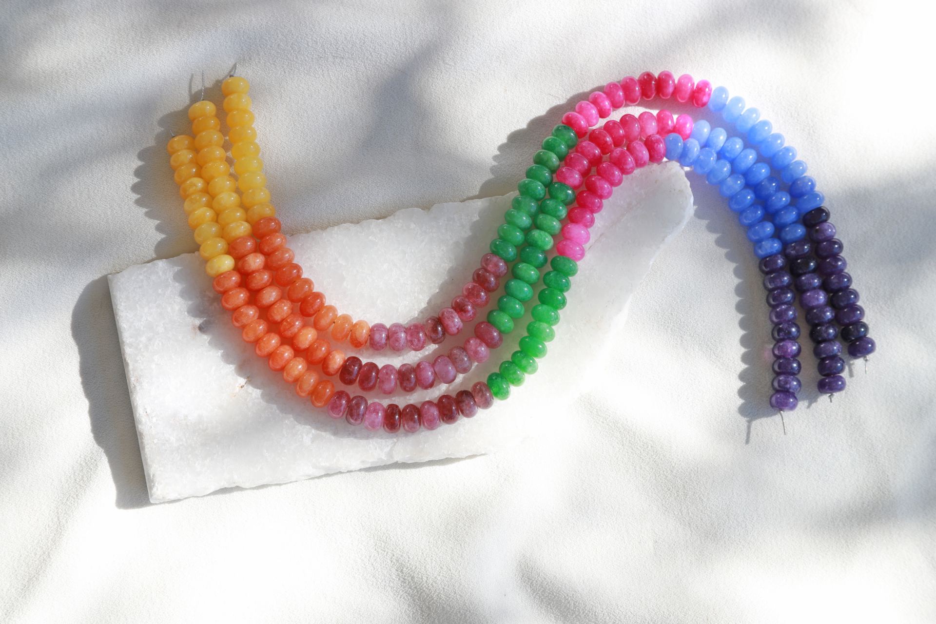 8x5mm-rondelle-jade-mix-gemstone