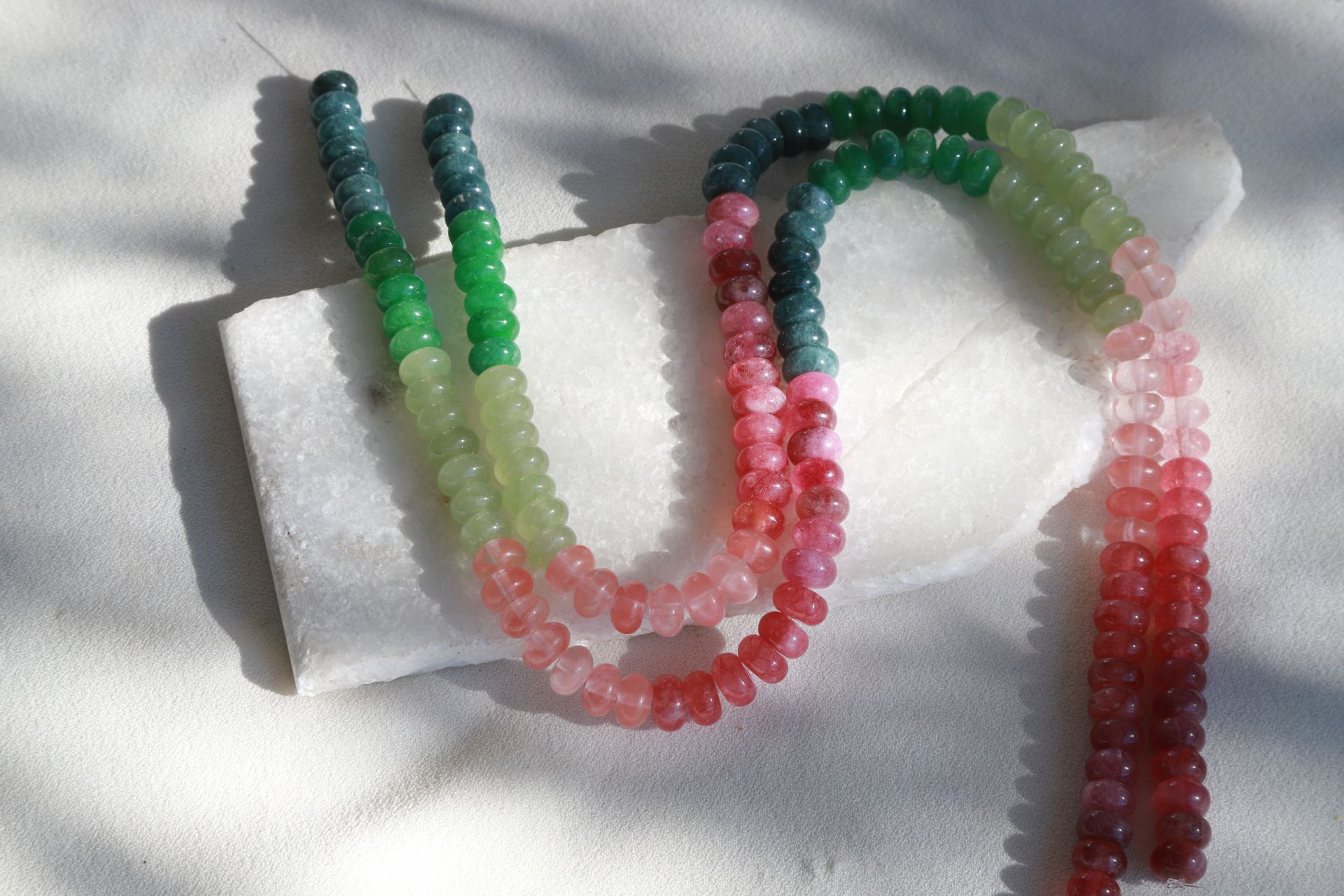 8x5mm-rondelle-jade-mix-bead-strand