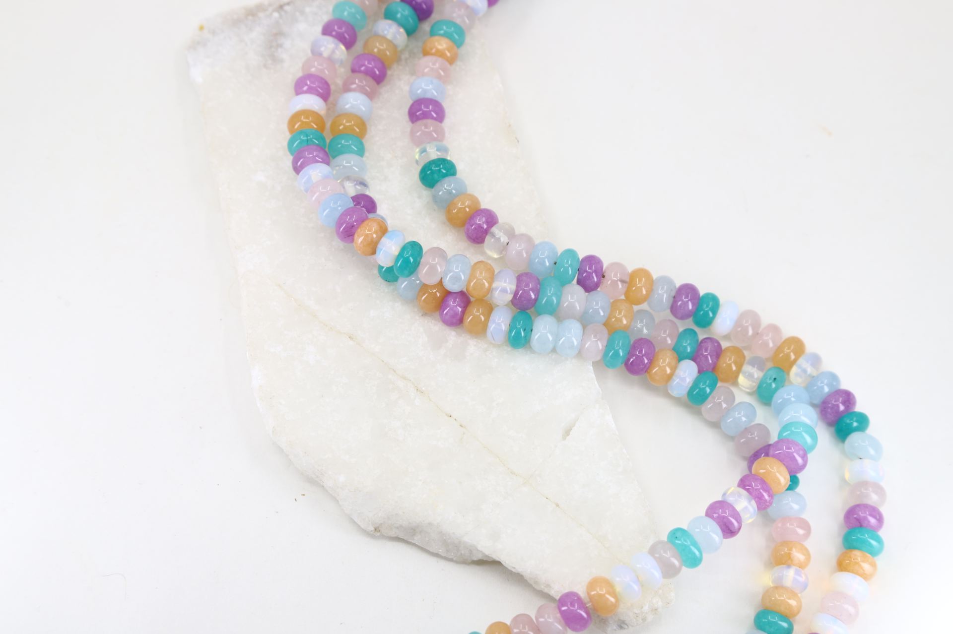 8x5mm-rondelle-jade-bead-strand