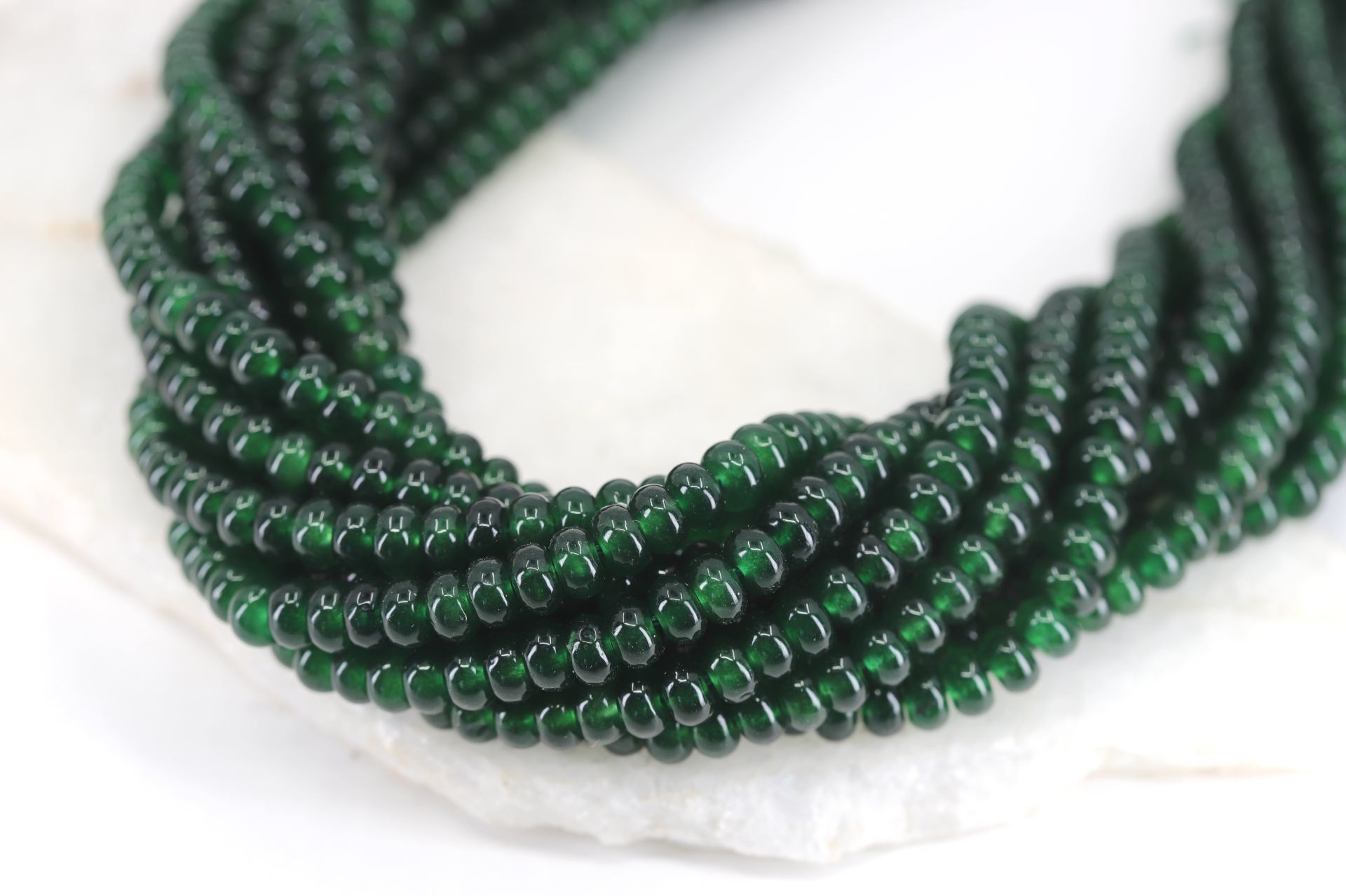 rondelle-dark-green-jade-beads