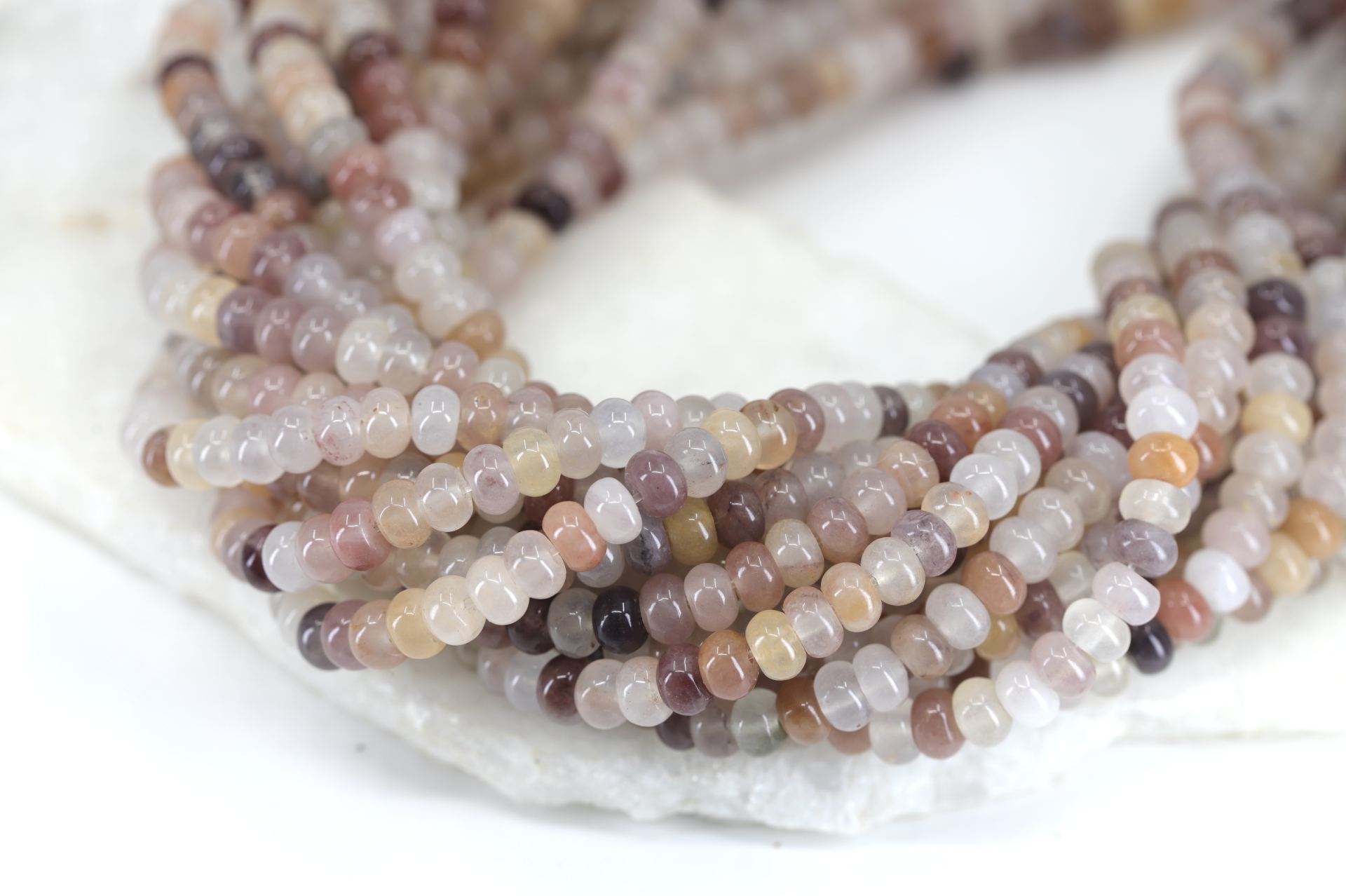 rondelle-lavender-quartz-beads