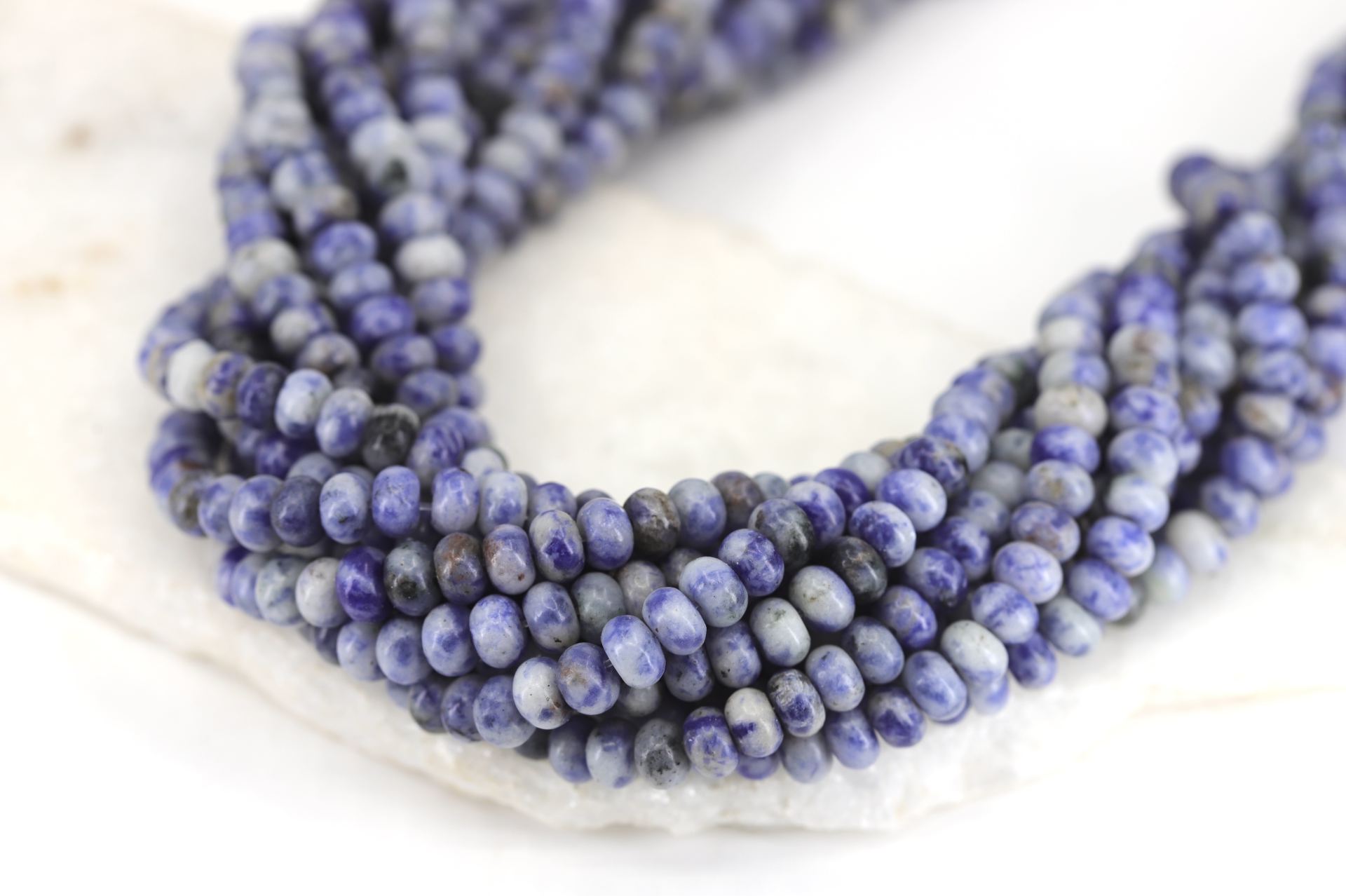 4x6mm-rondelle-sodalite-bead-strand