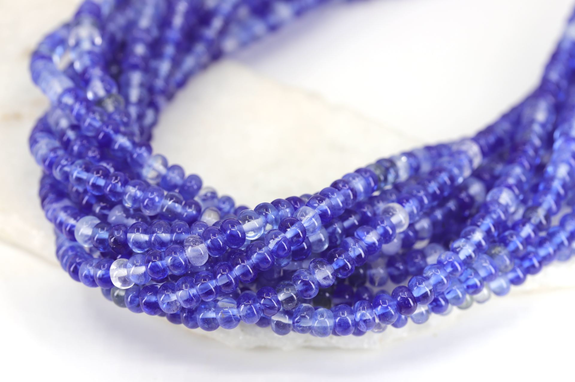 rondelle-blueberry-quartz-beads