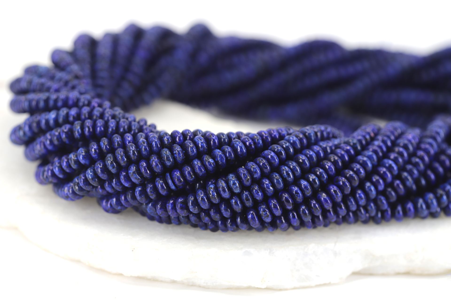 4x2mm-navy-blue-jasper-bead-strand