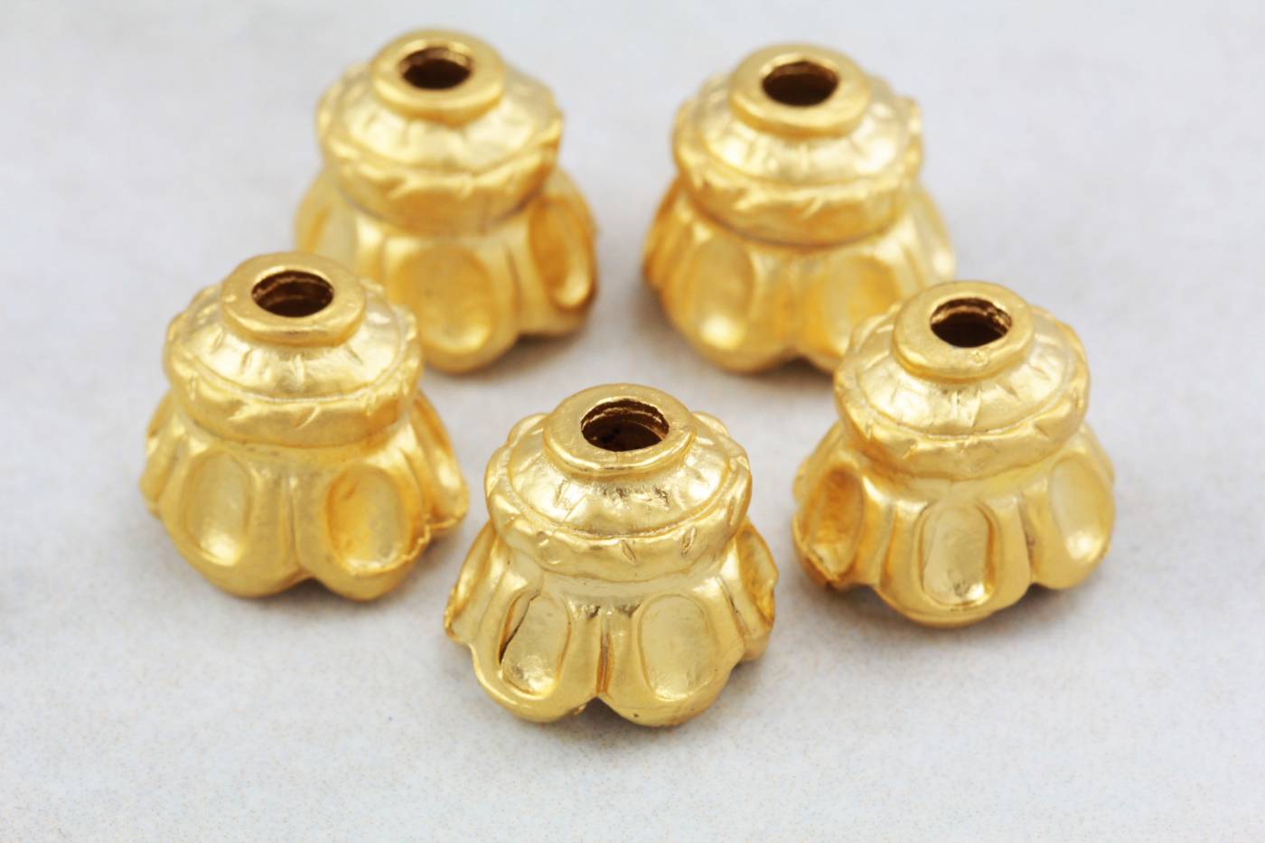 gold-plated-metal-cone-bead-cap-findings