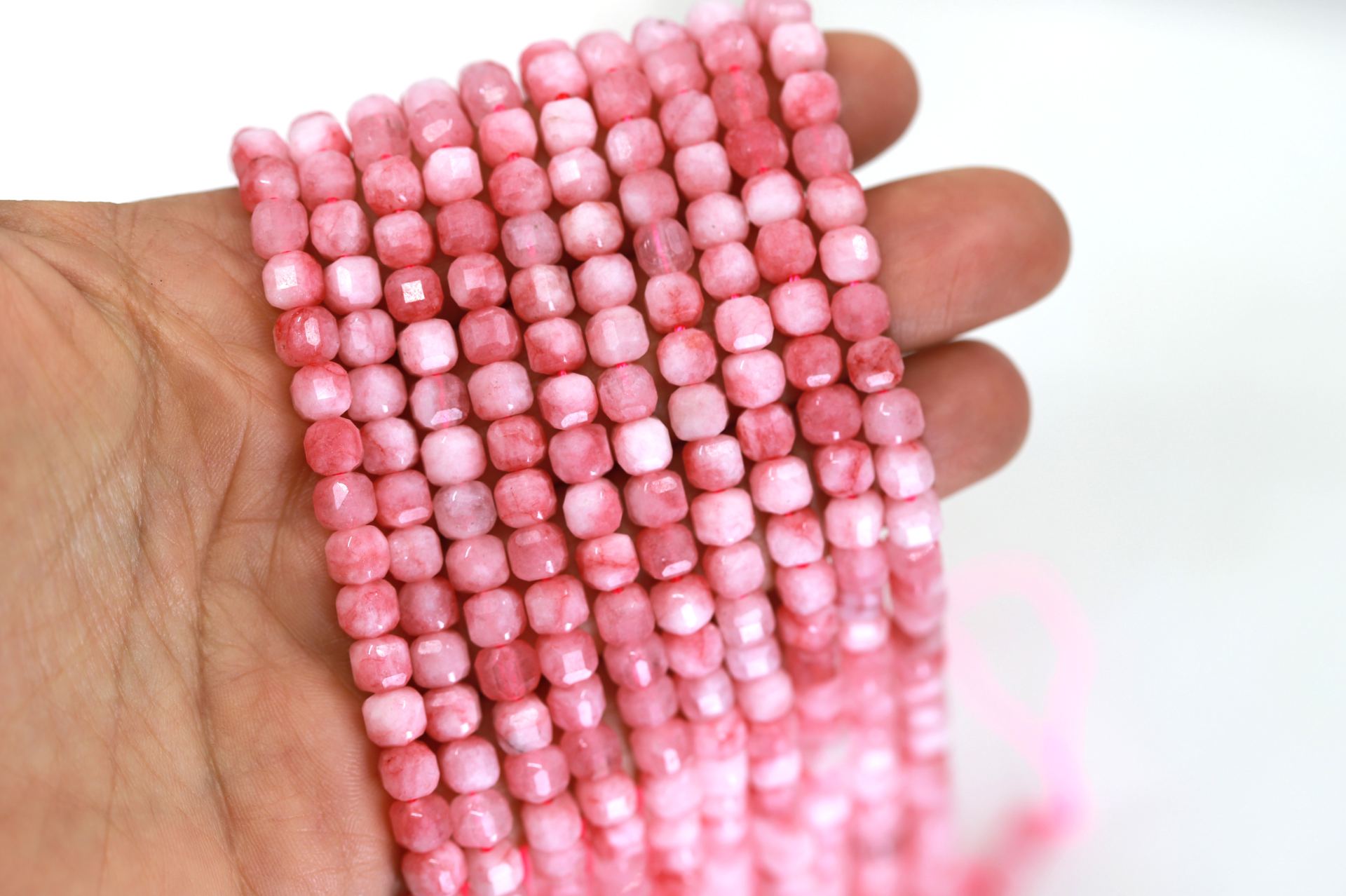 6x6mm-cube-faceted-pink-persian-jade-bea