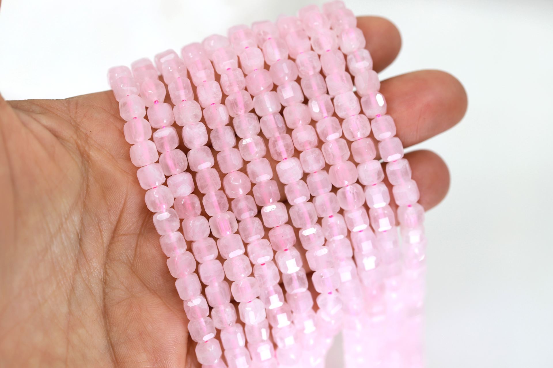 6x6mm-cube-faceted-pink-quartz-bead-stra