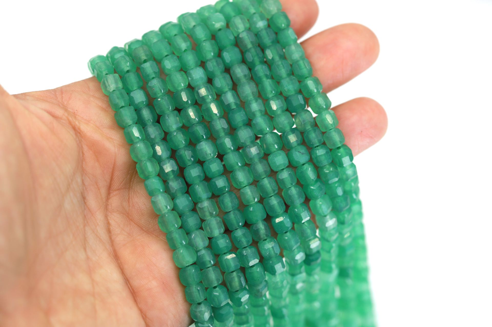 6x6mm-cube-faceted-green-jade-beads
