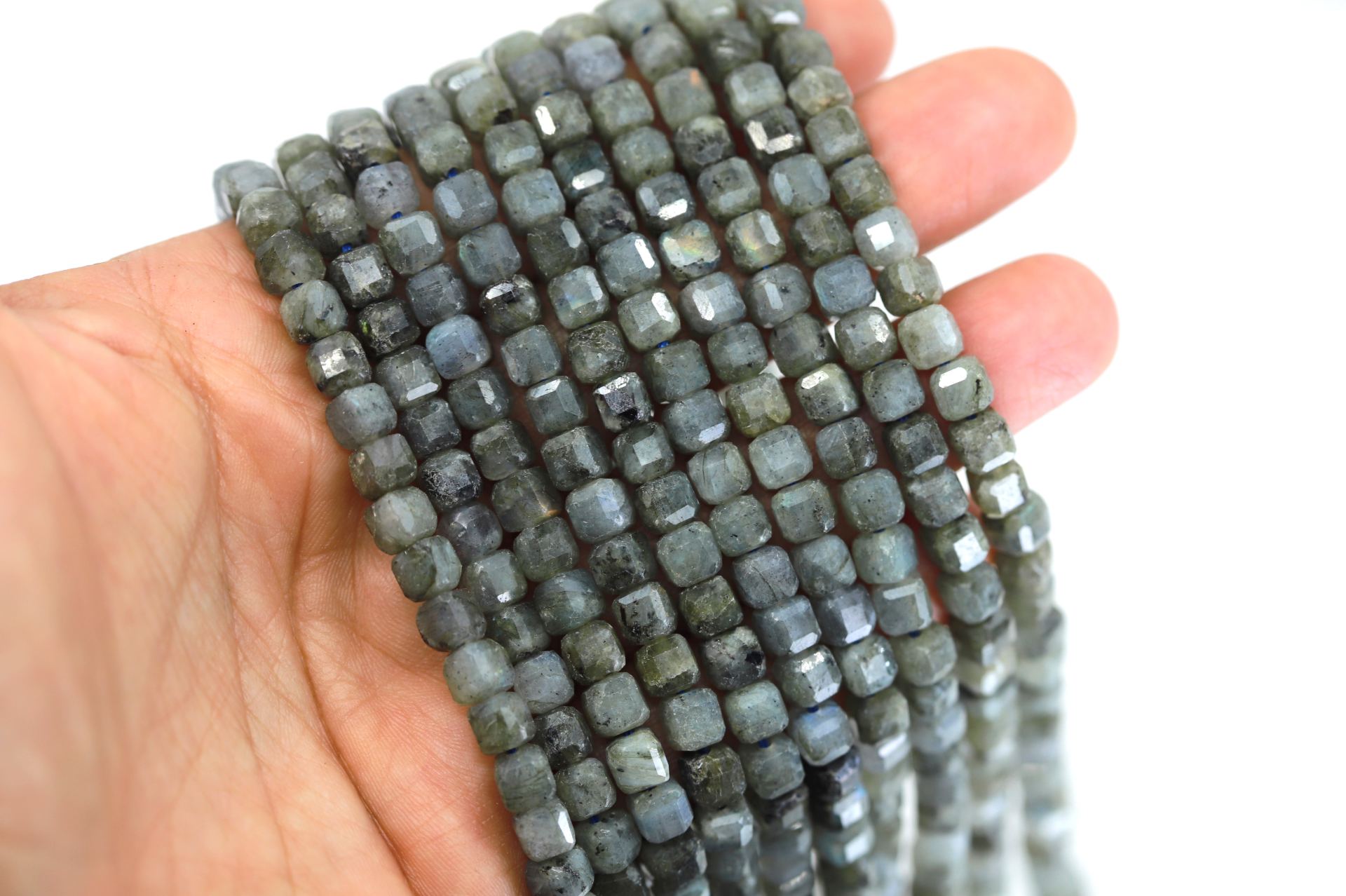 6x6mm-cube-faceted-labradorite-bead-stra