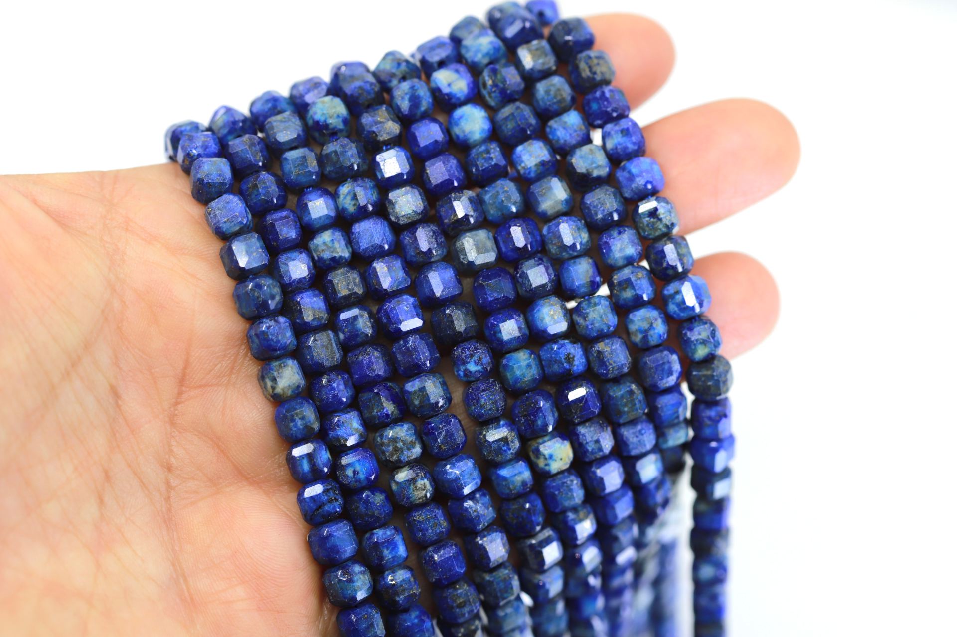 6x6mm-cube-faceted-lapis-lazuli-bead-str