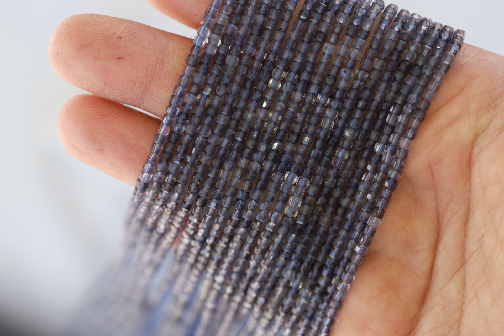 cube-faceted-blue-lolite-natural-stone-b