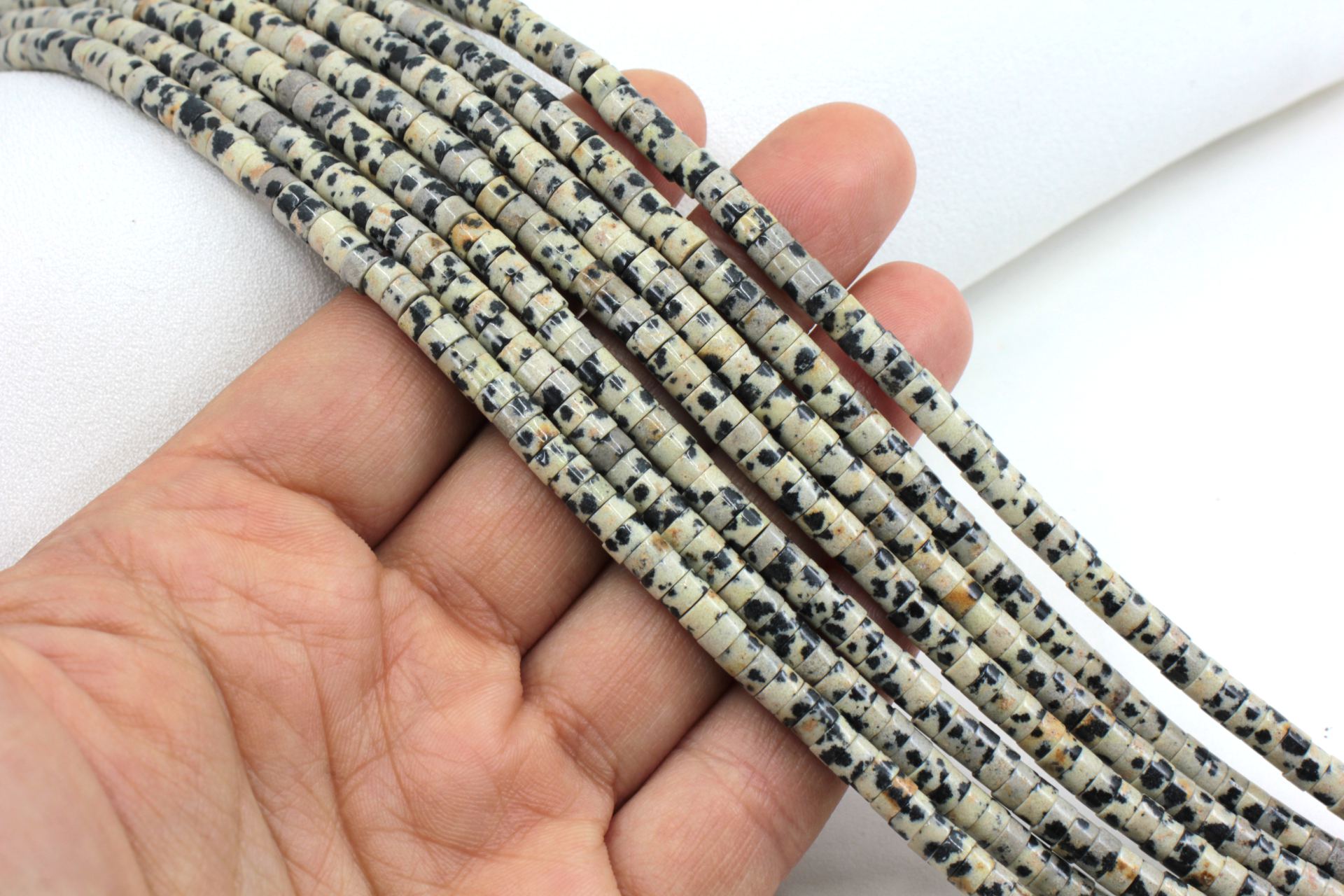 4mm-heishi-disc-rondelle-natural-beads