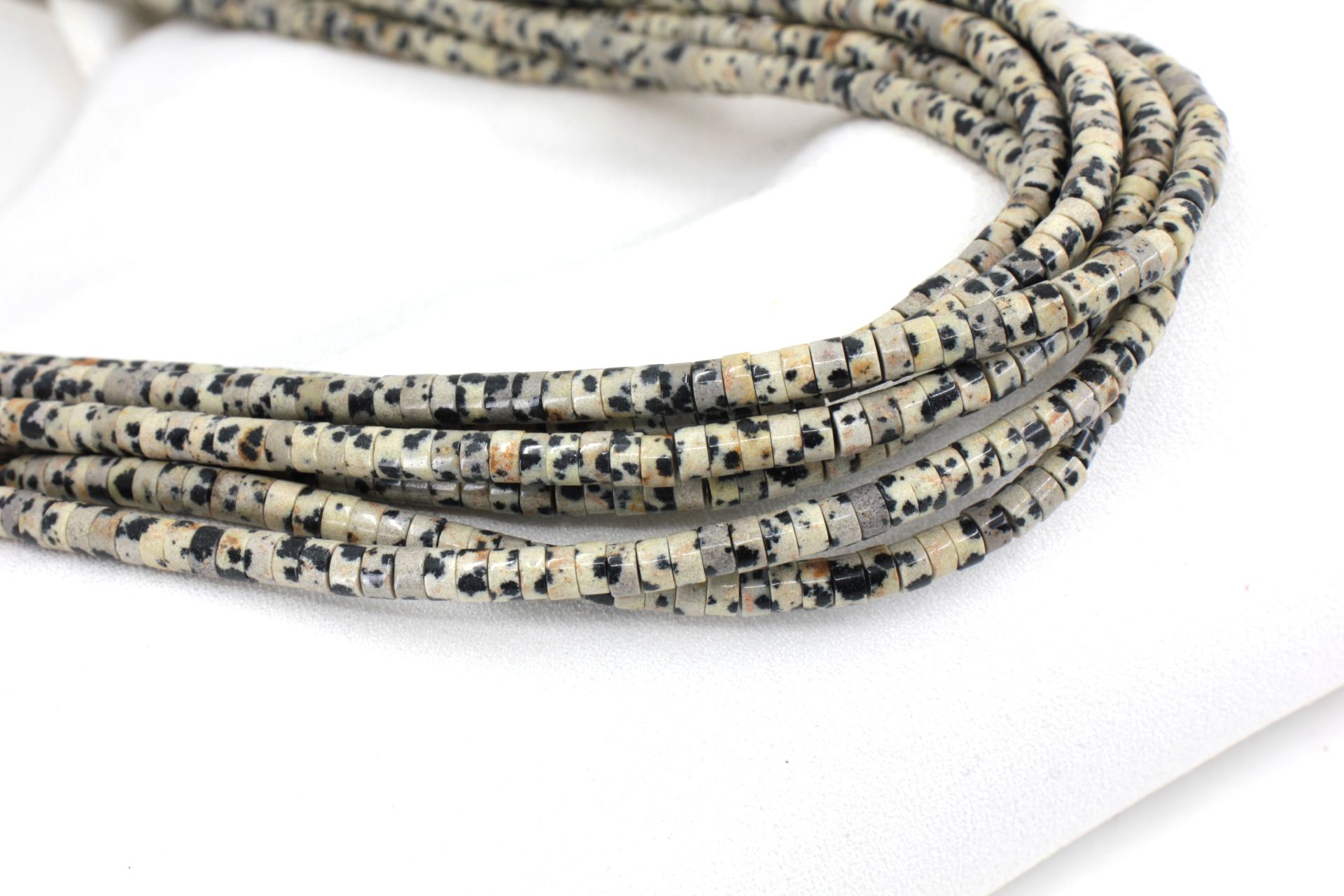 4mm-dalmatian-jasper-beads