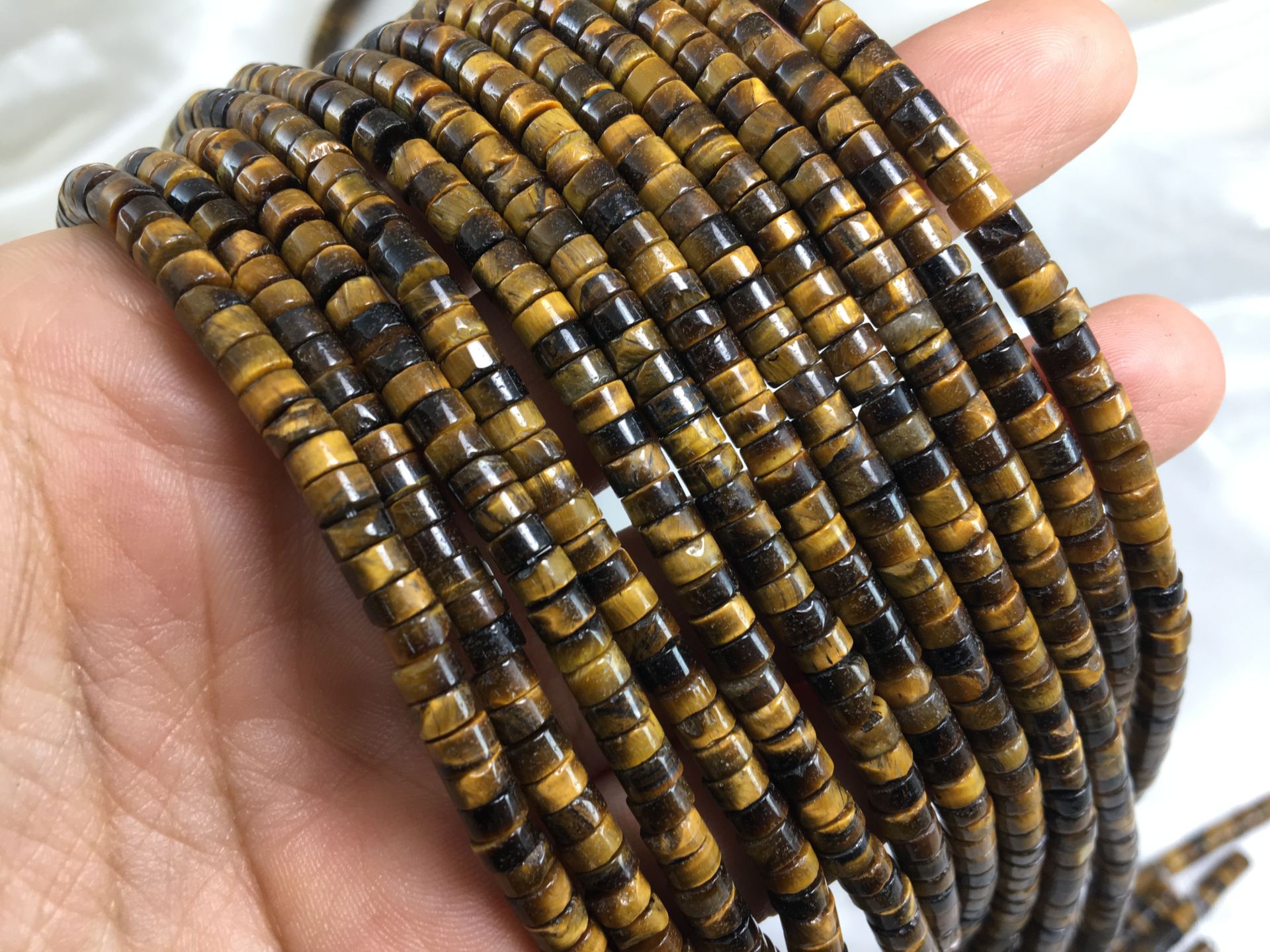 4mm-natural-tiger-eye-bead