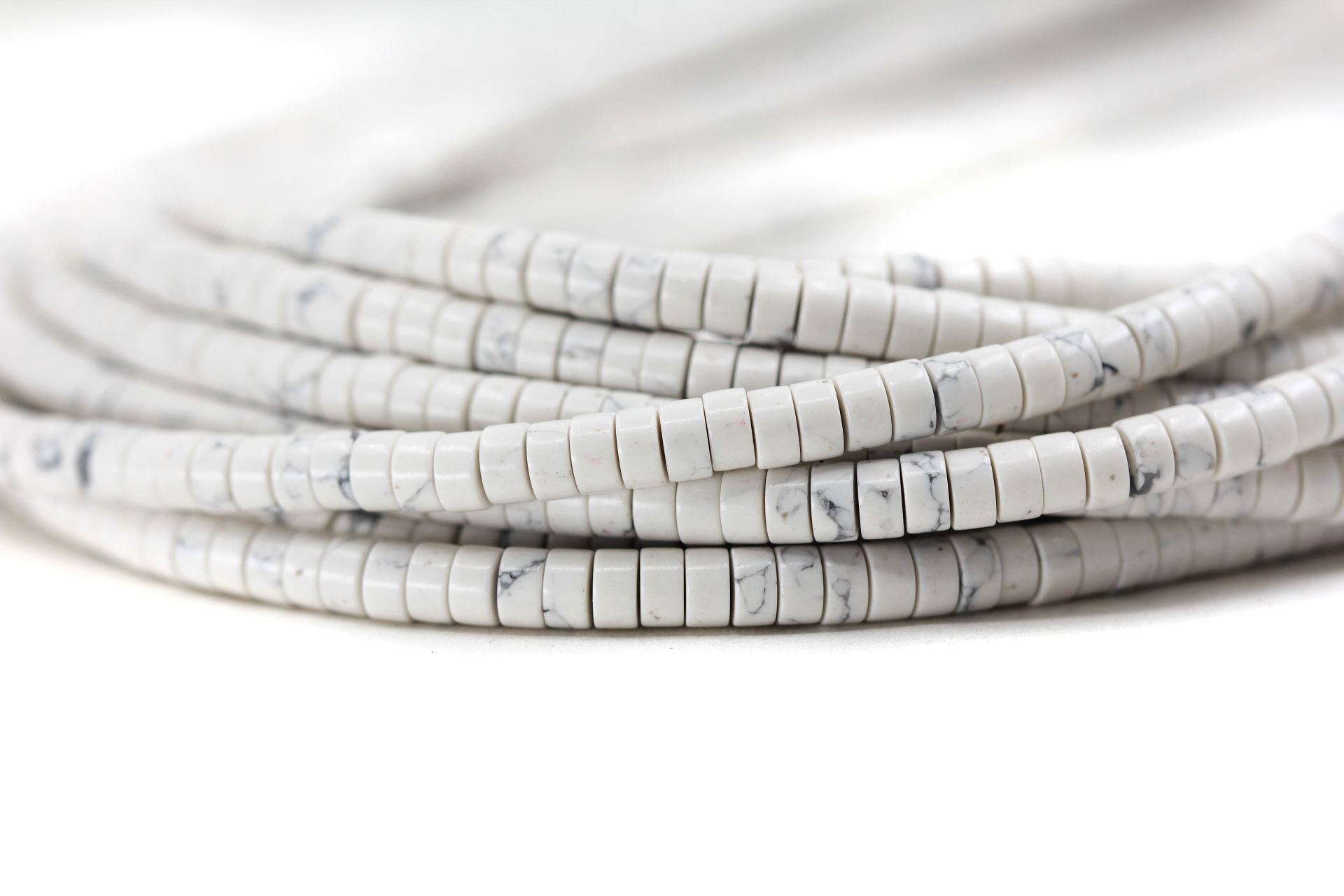 4mm-white-howlite-bead