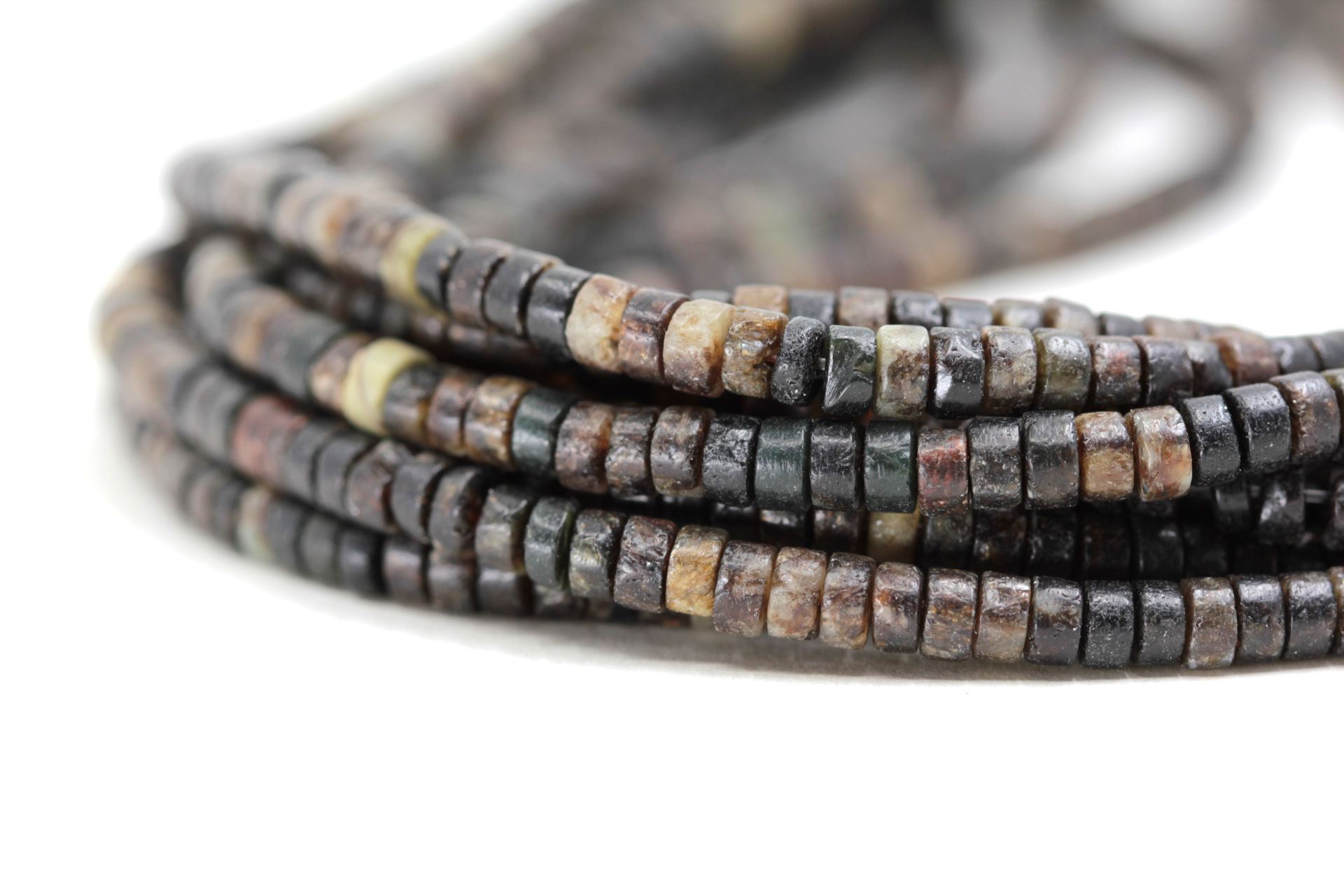 4mm-brown-sea-sediment-beads