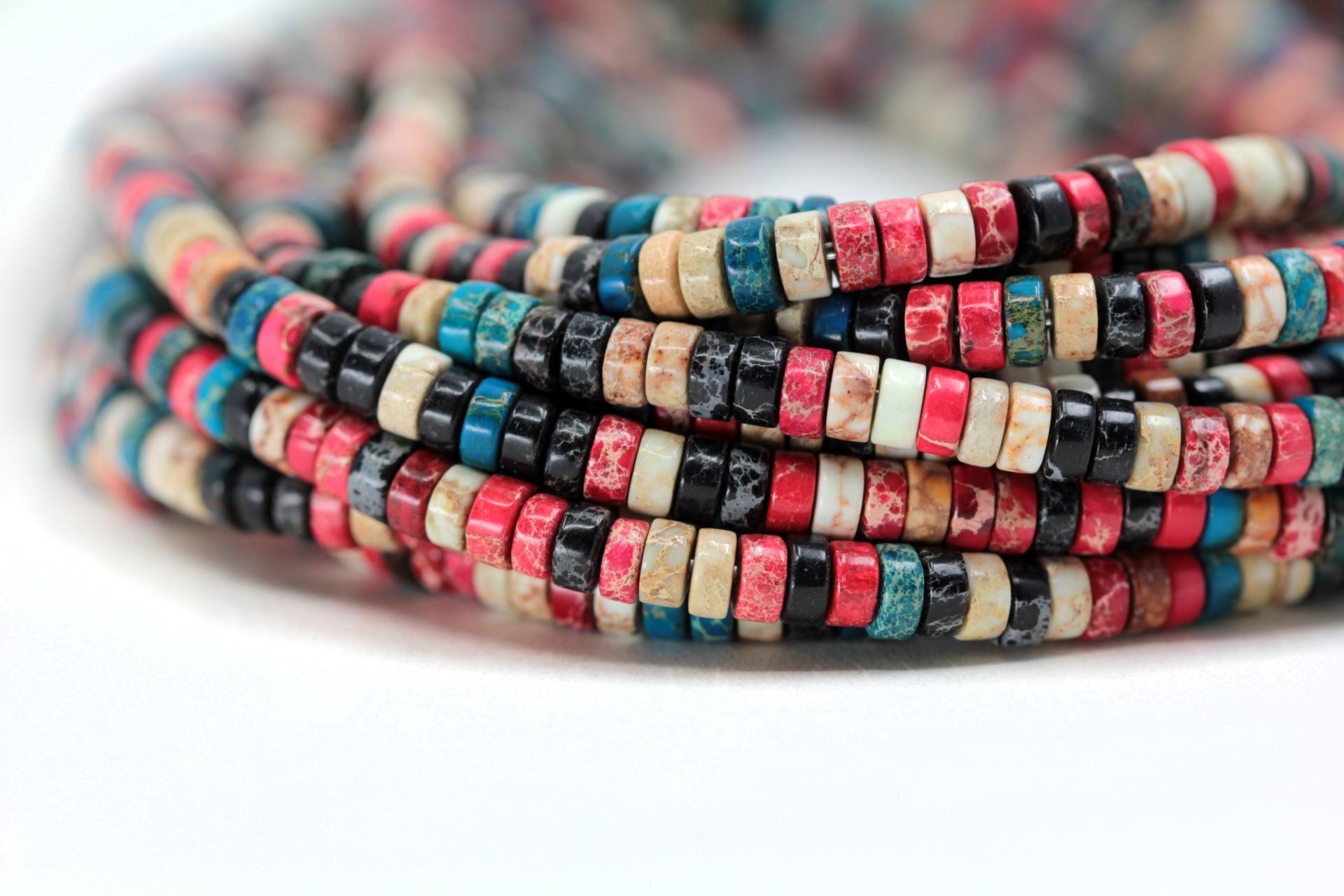 4mm-heishi-disc-rondelle-natural-beads