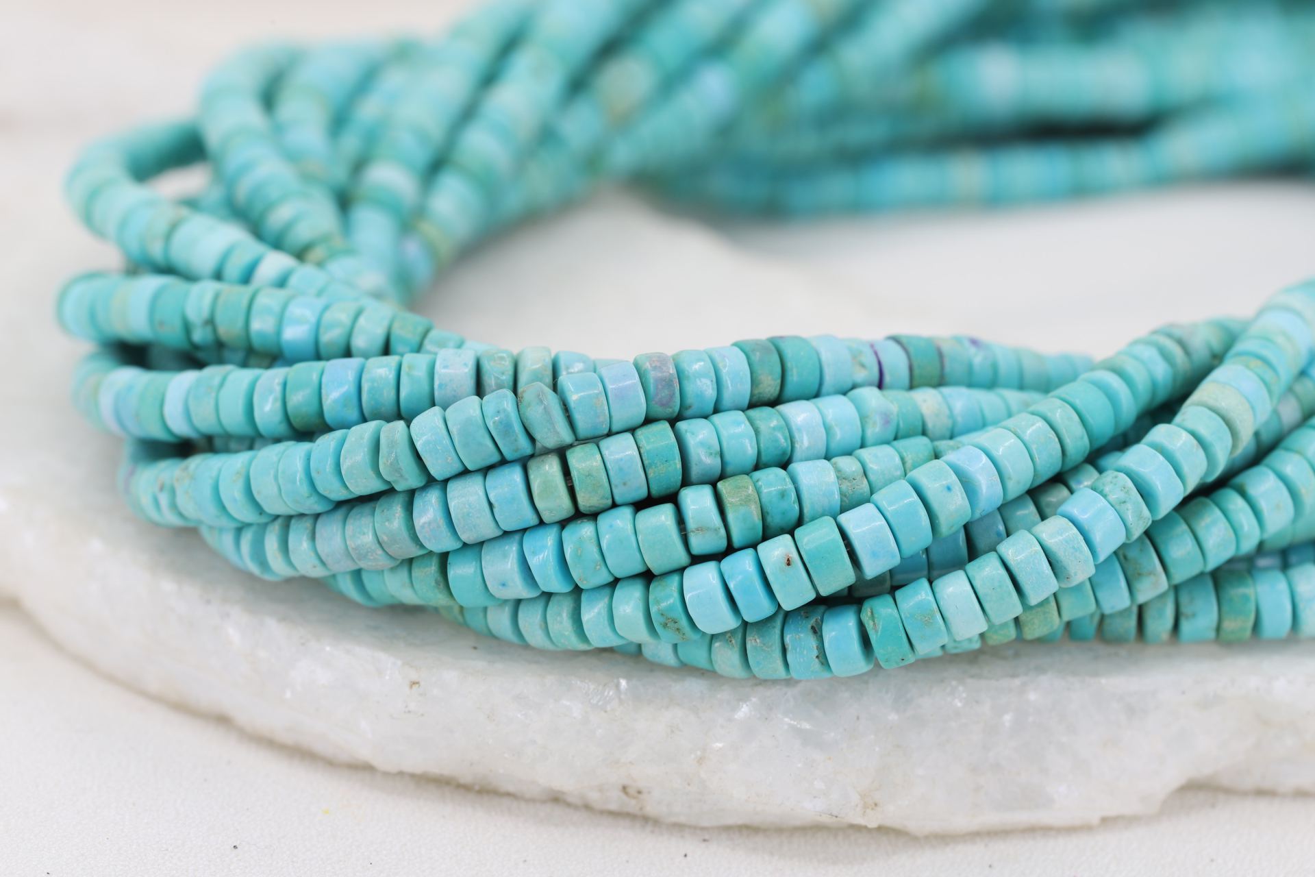 4mm-green-turquoise-heishi-bead