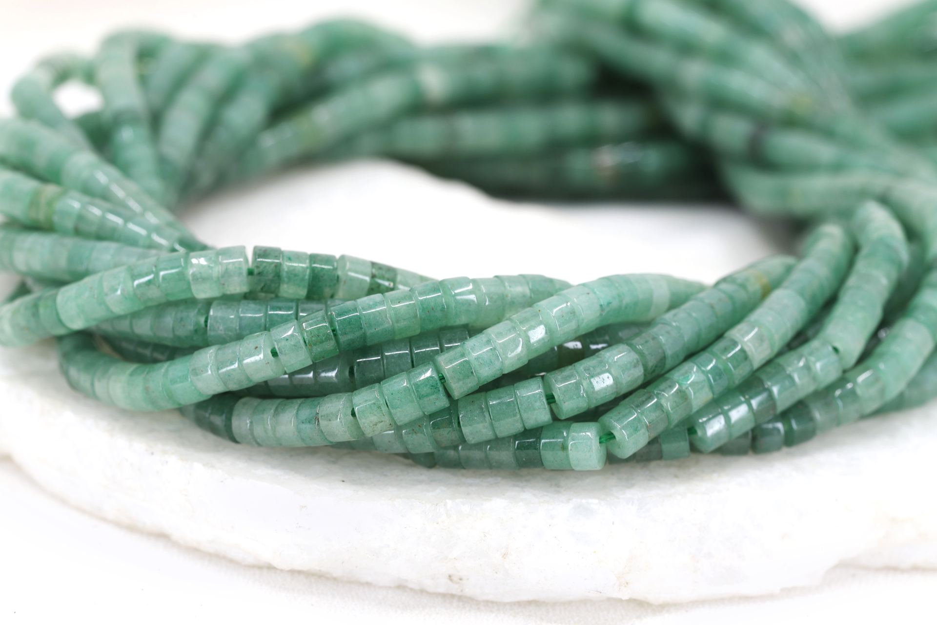 4mm-green-jade-beads