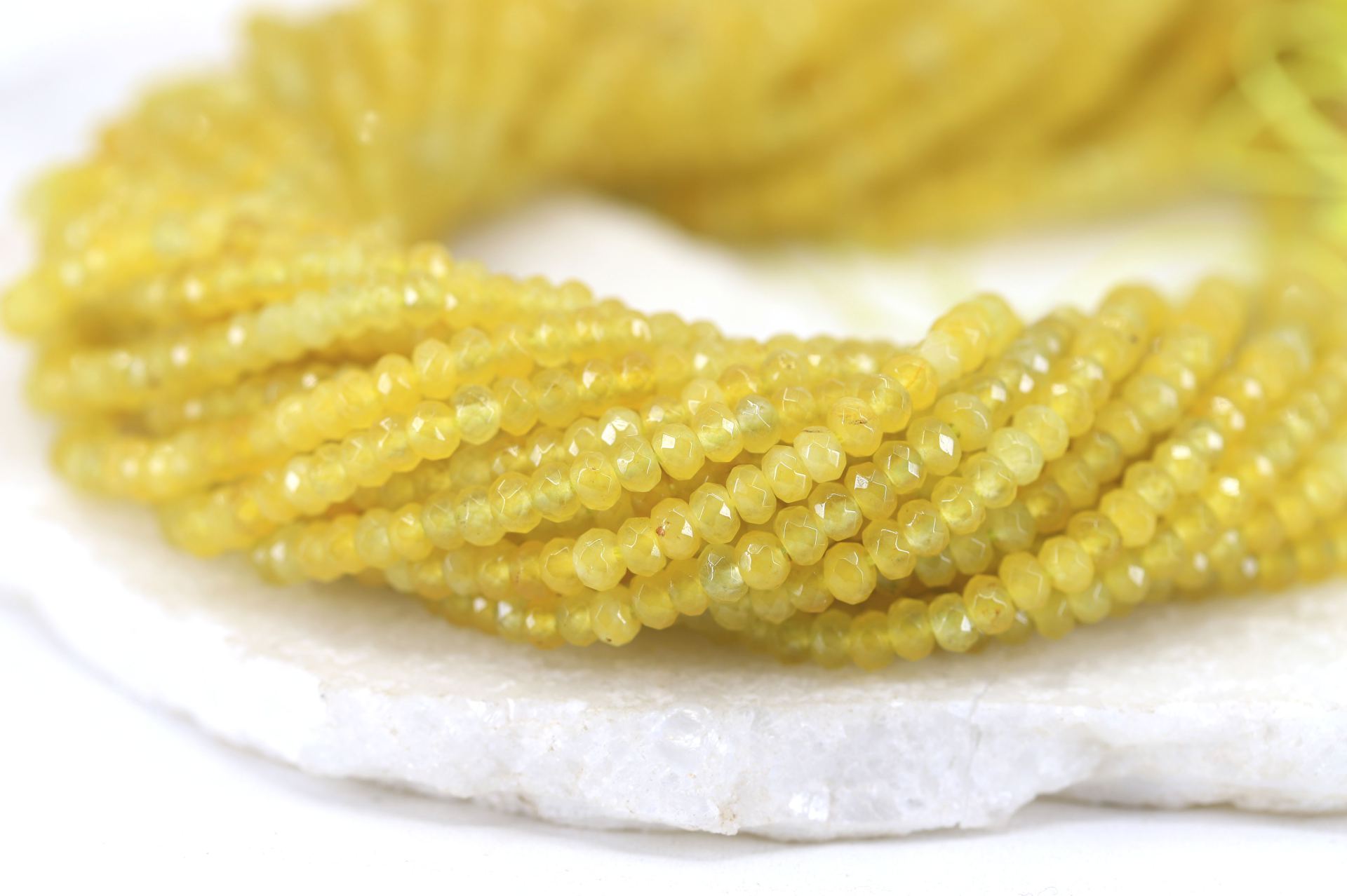 4mm-multicolor-faceted-natural-beads