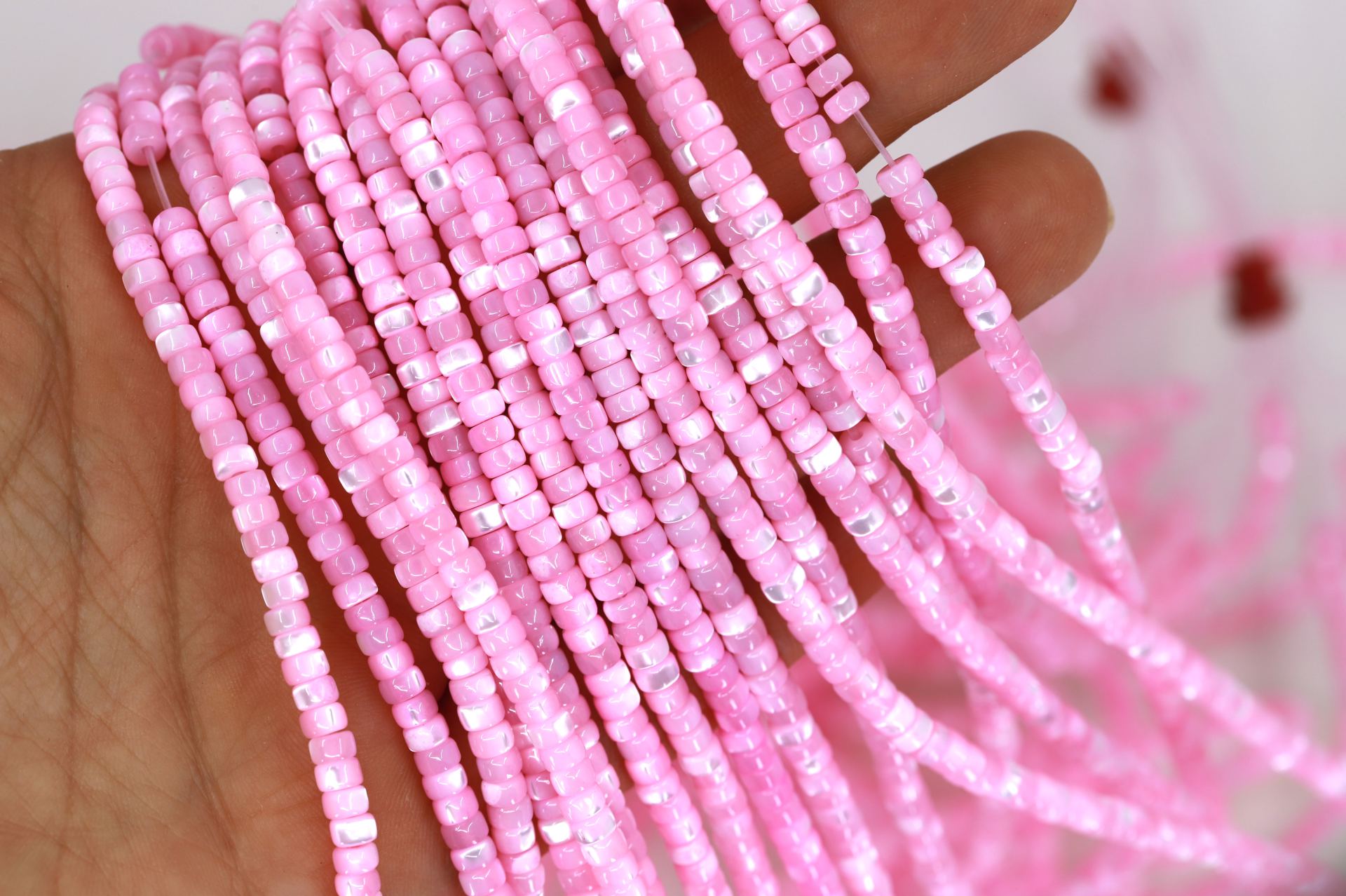 4mm-pink-rondelle-shell-beads