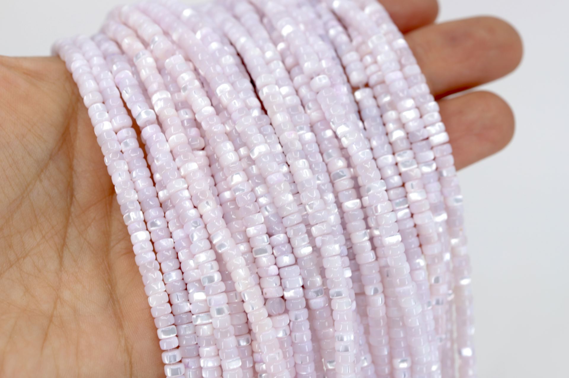4mm-lavender-rondelle-shell-natural-bead