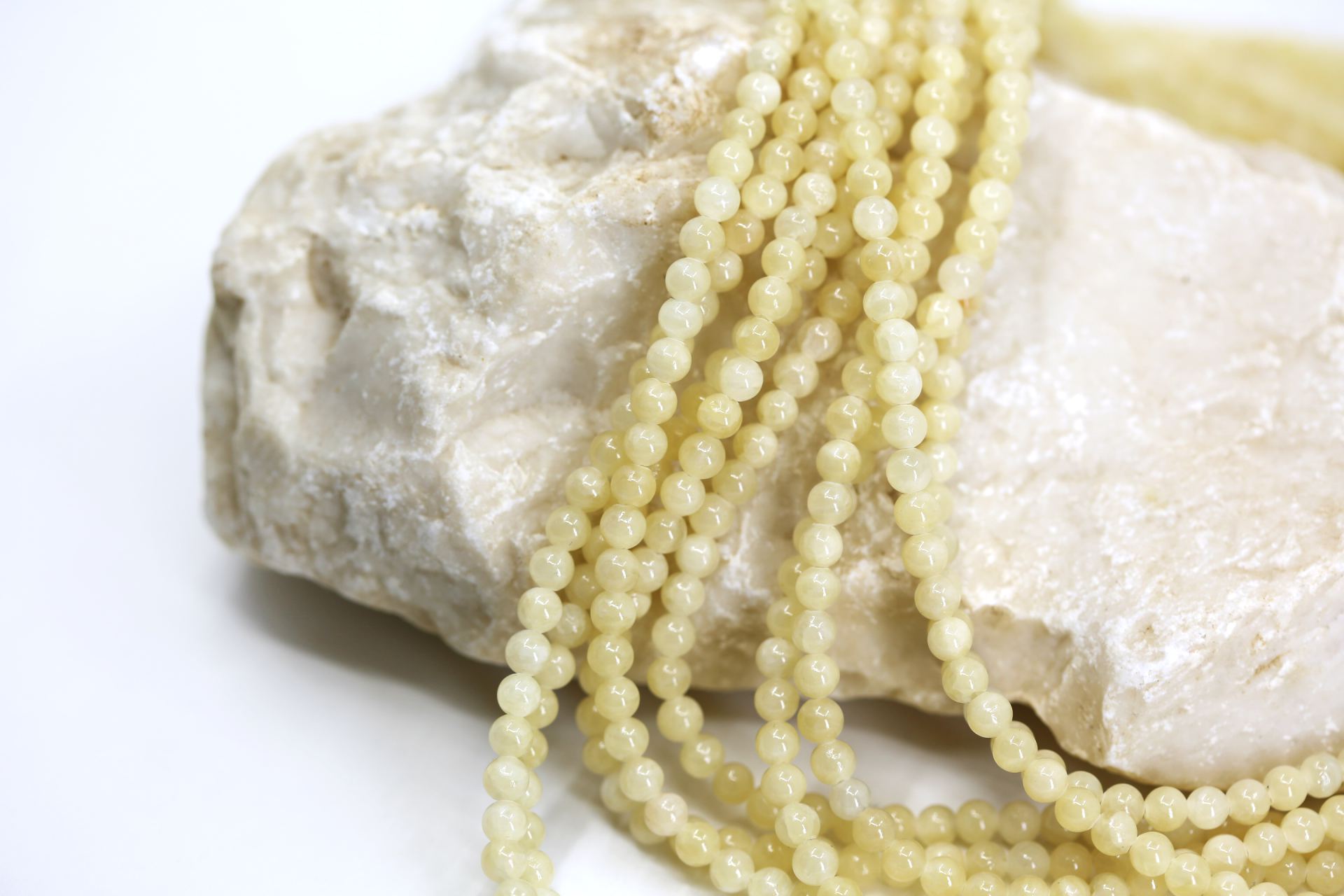 4mm-round-calcite-beads-strand