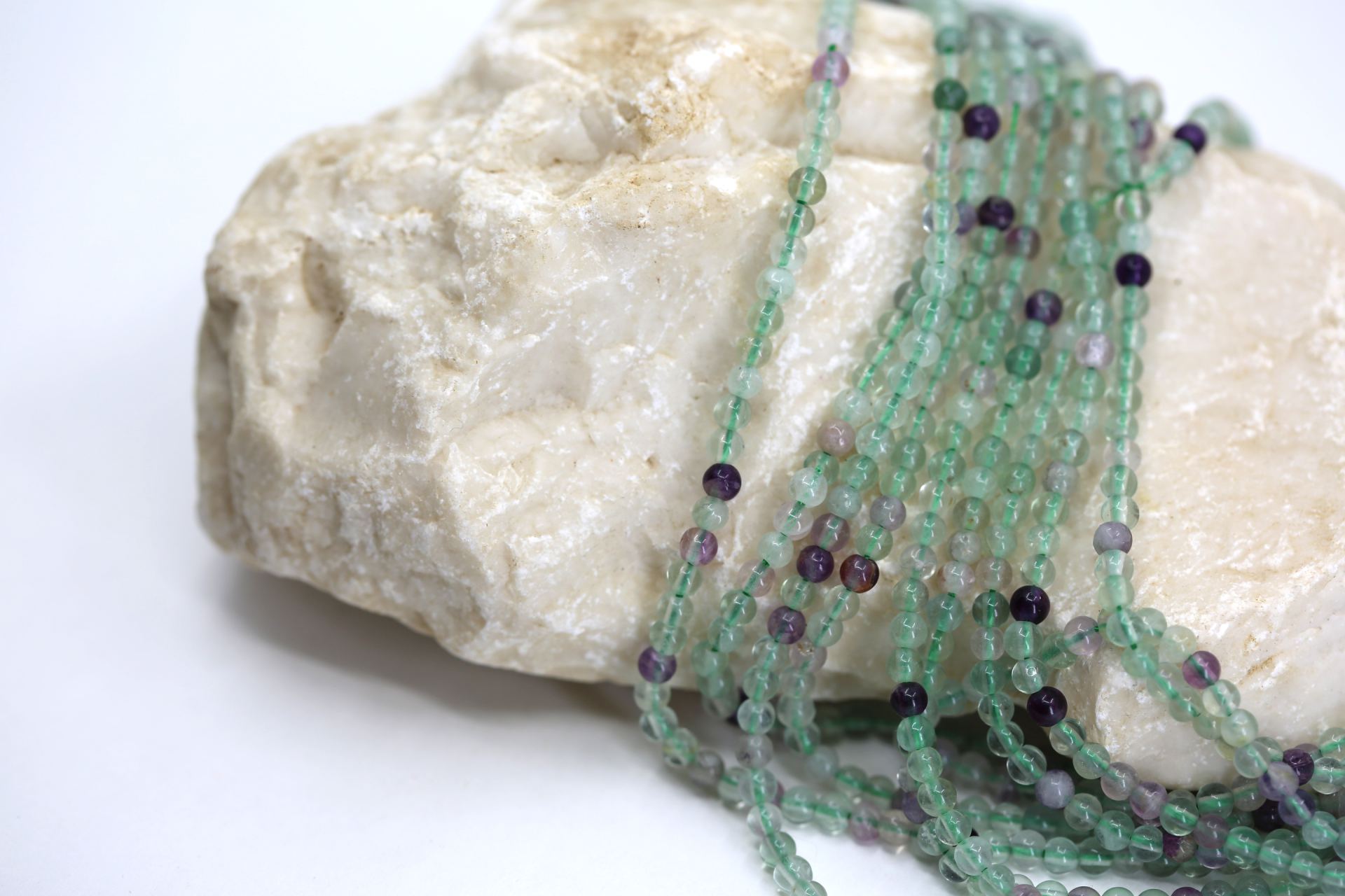 4mm-green-round-fluorite-beads