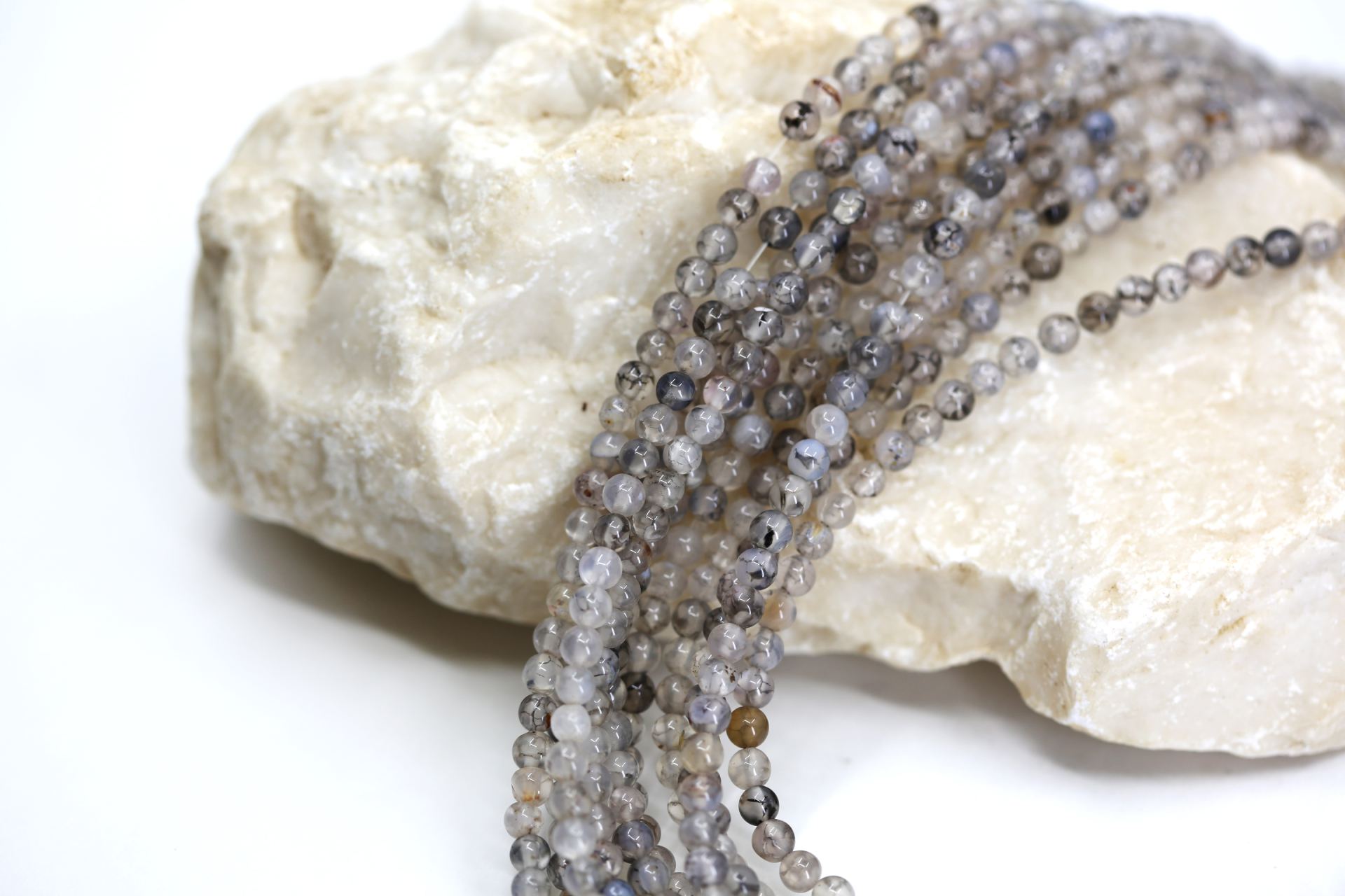 4mm-grey-dragon-agate-beads-strand
