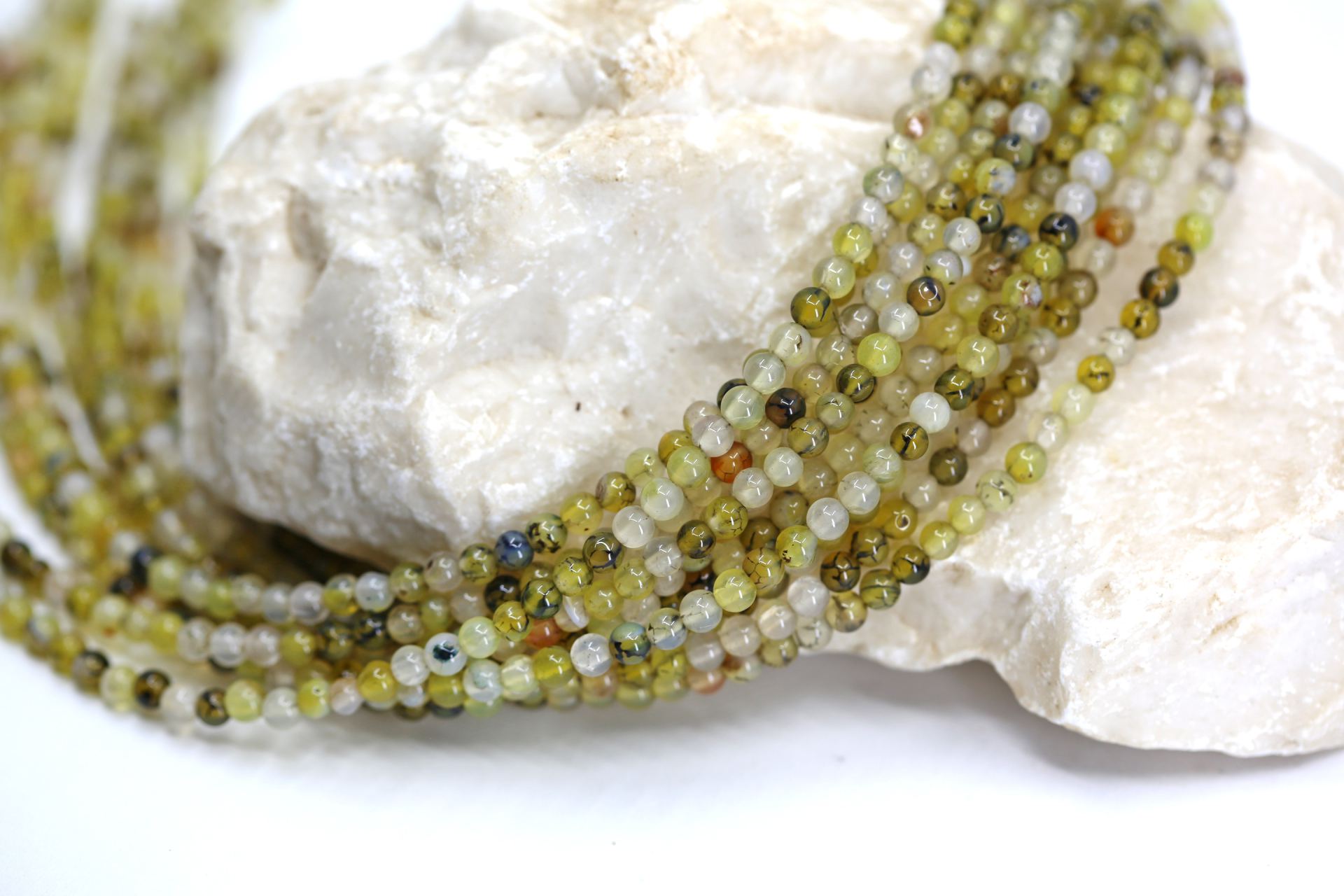 4mm-green-dragon-round-agate-beads