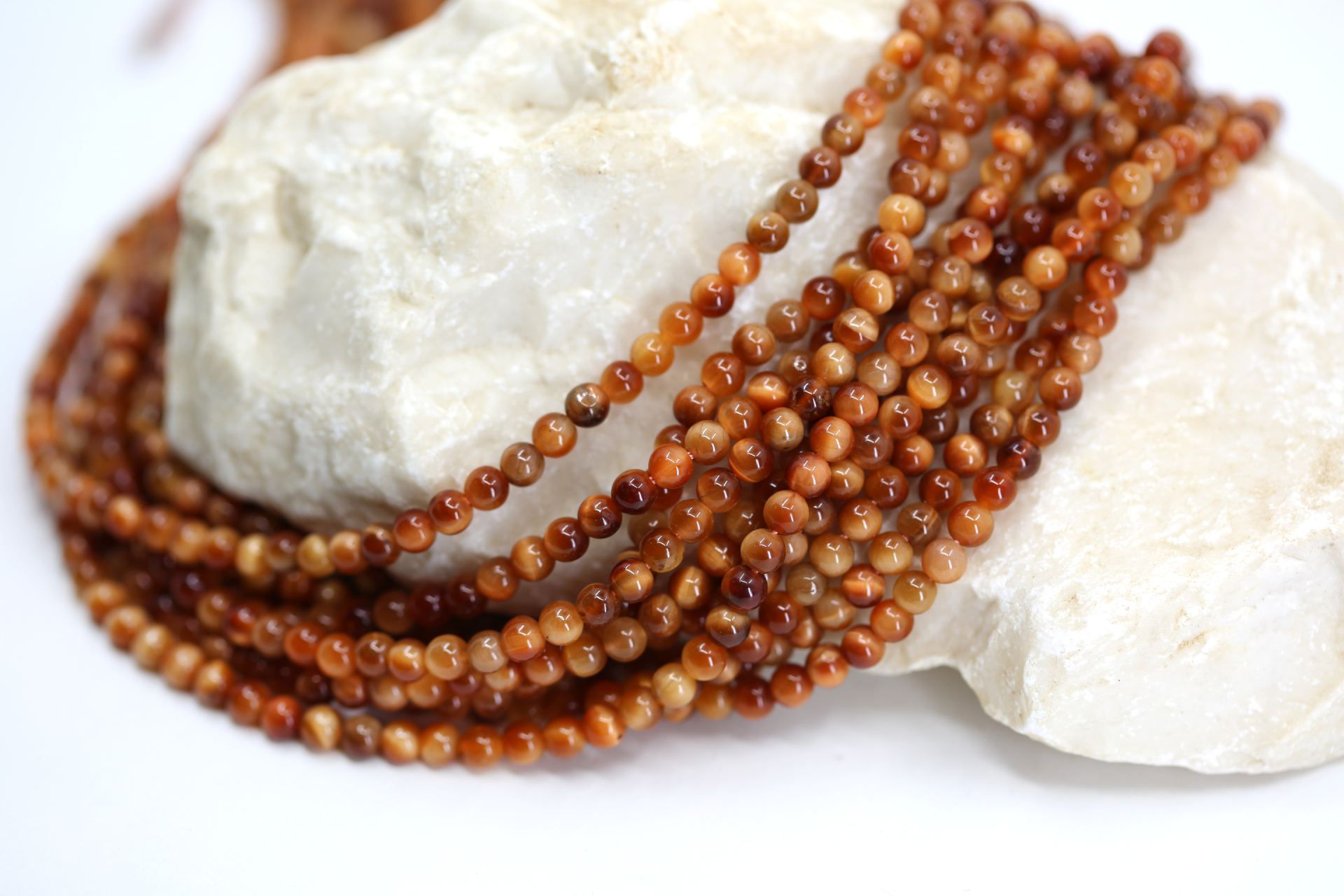 4mm-round-tiger-eye-beads