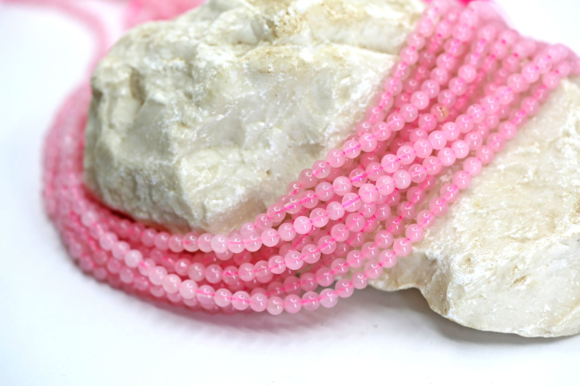 4mm-round-pink-quartz-beads