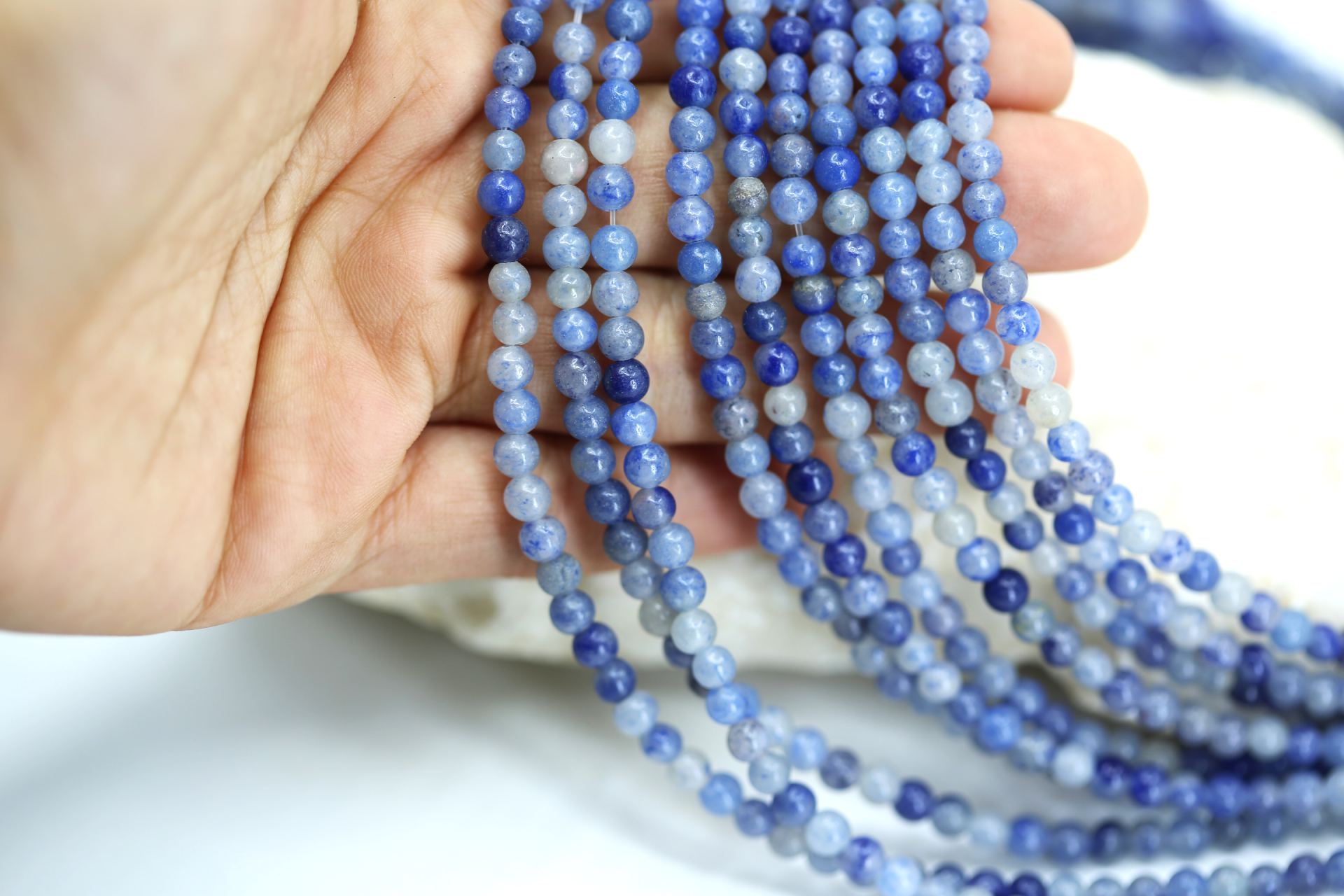 4mm-round-blue-aventurine-beads-strand