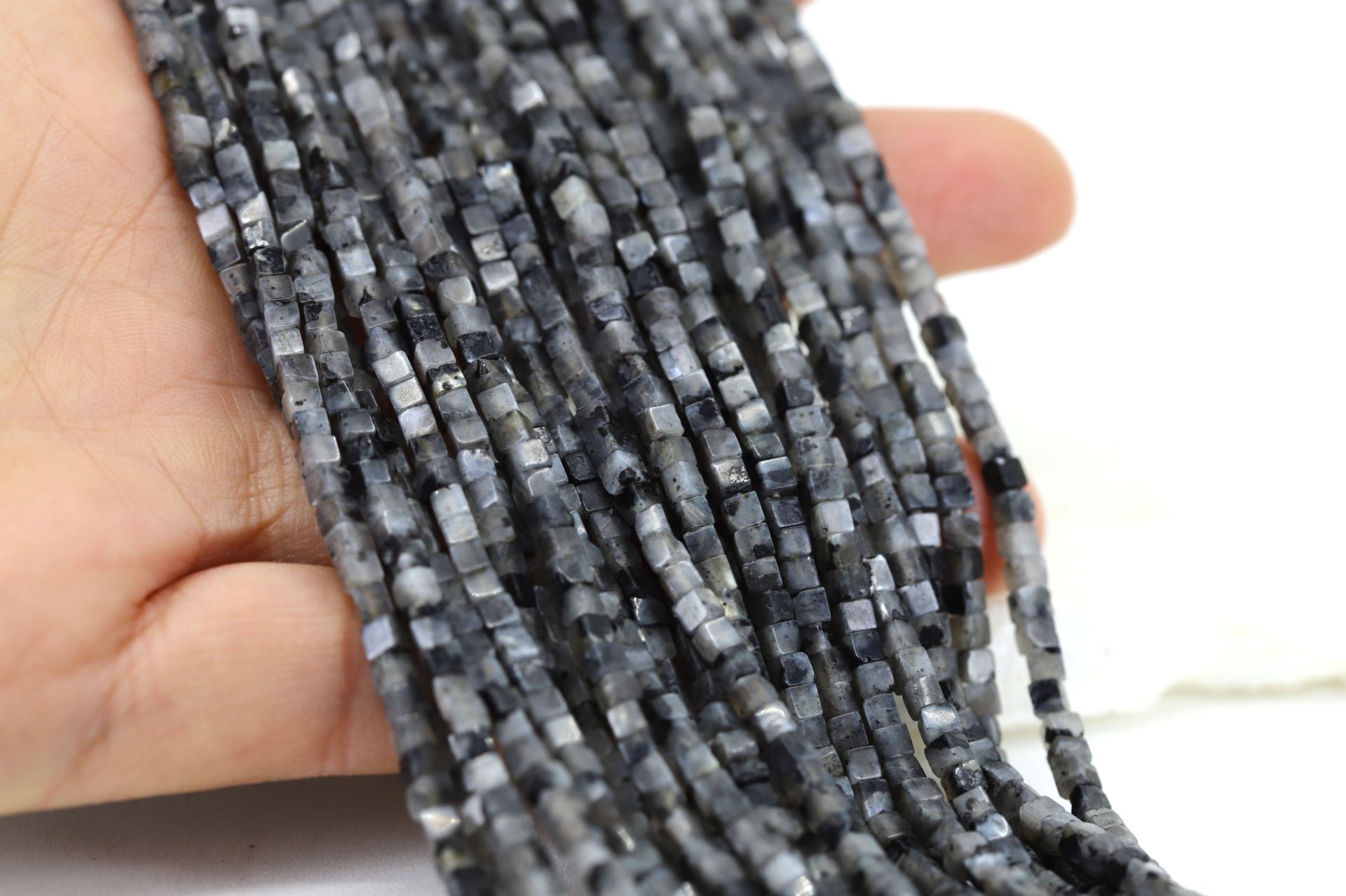 2.5mm-grey-cube-larvikite-beads-strand