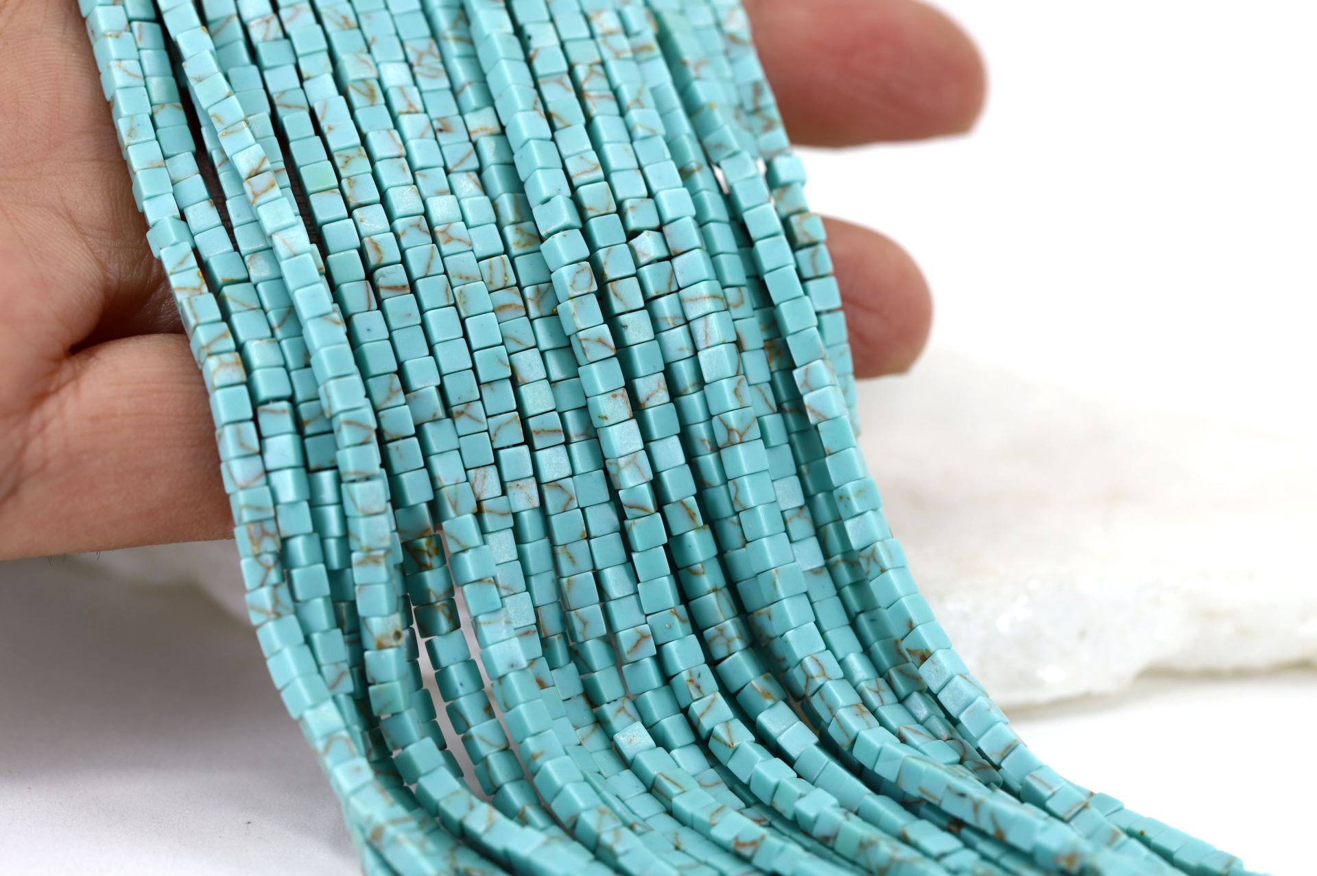 2.5mm-cube-turquoise-beads-strand
