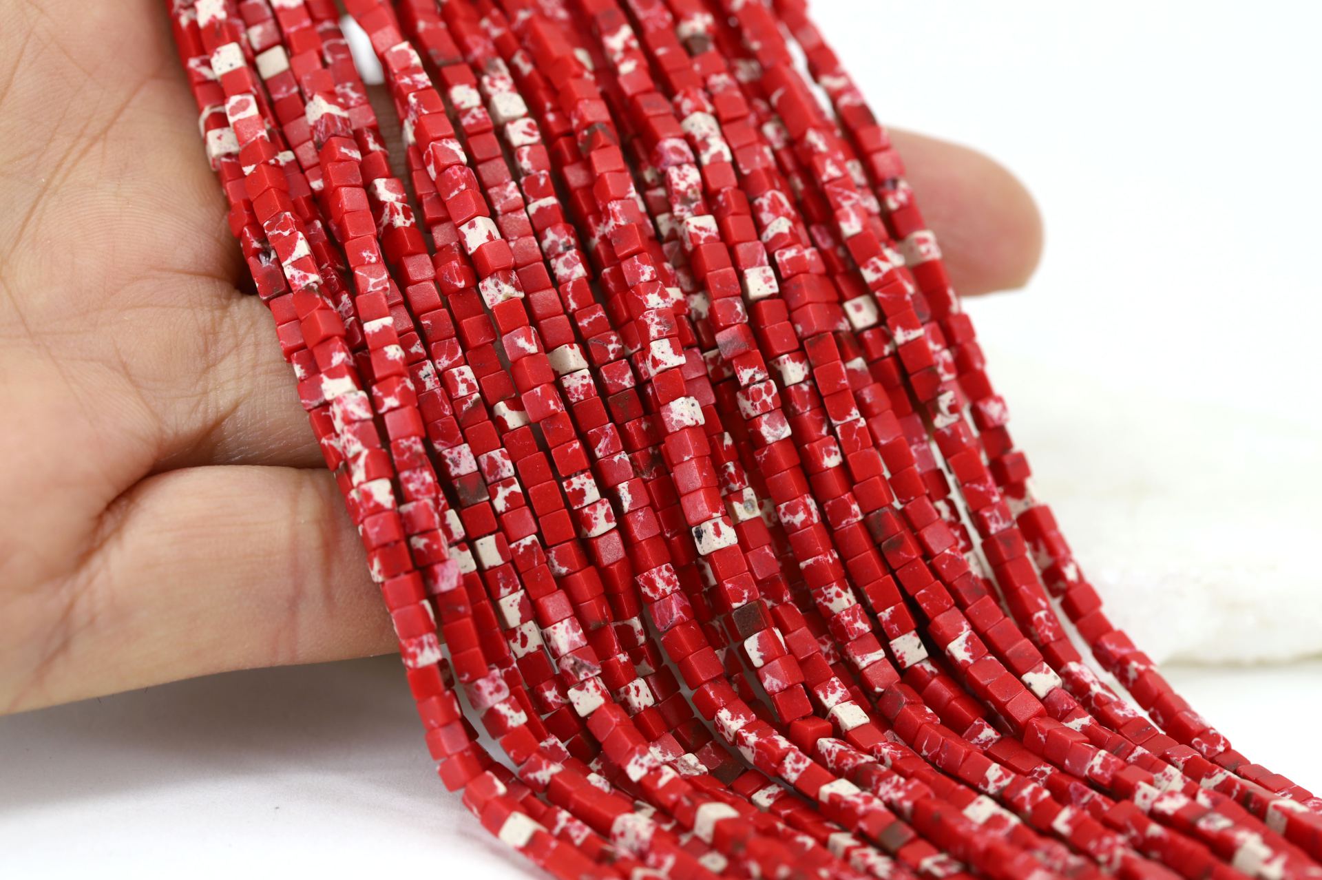 2.5mm-cube-red-imperial-jasper-beads
