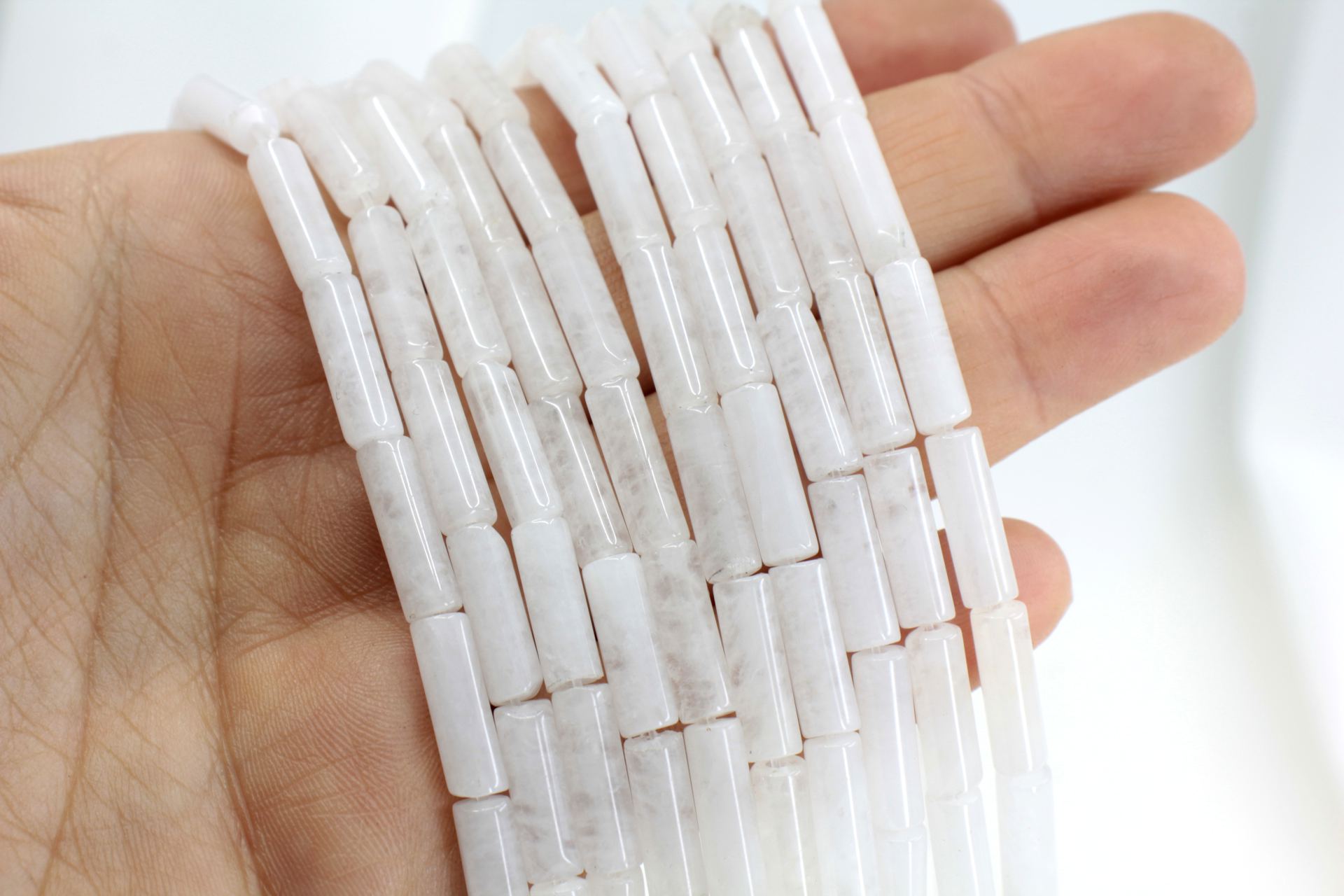 13mm-white-cylinder-tube-beads