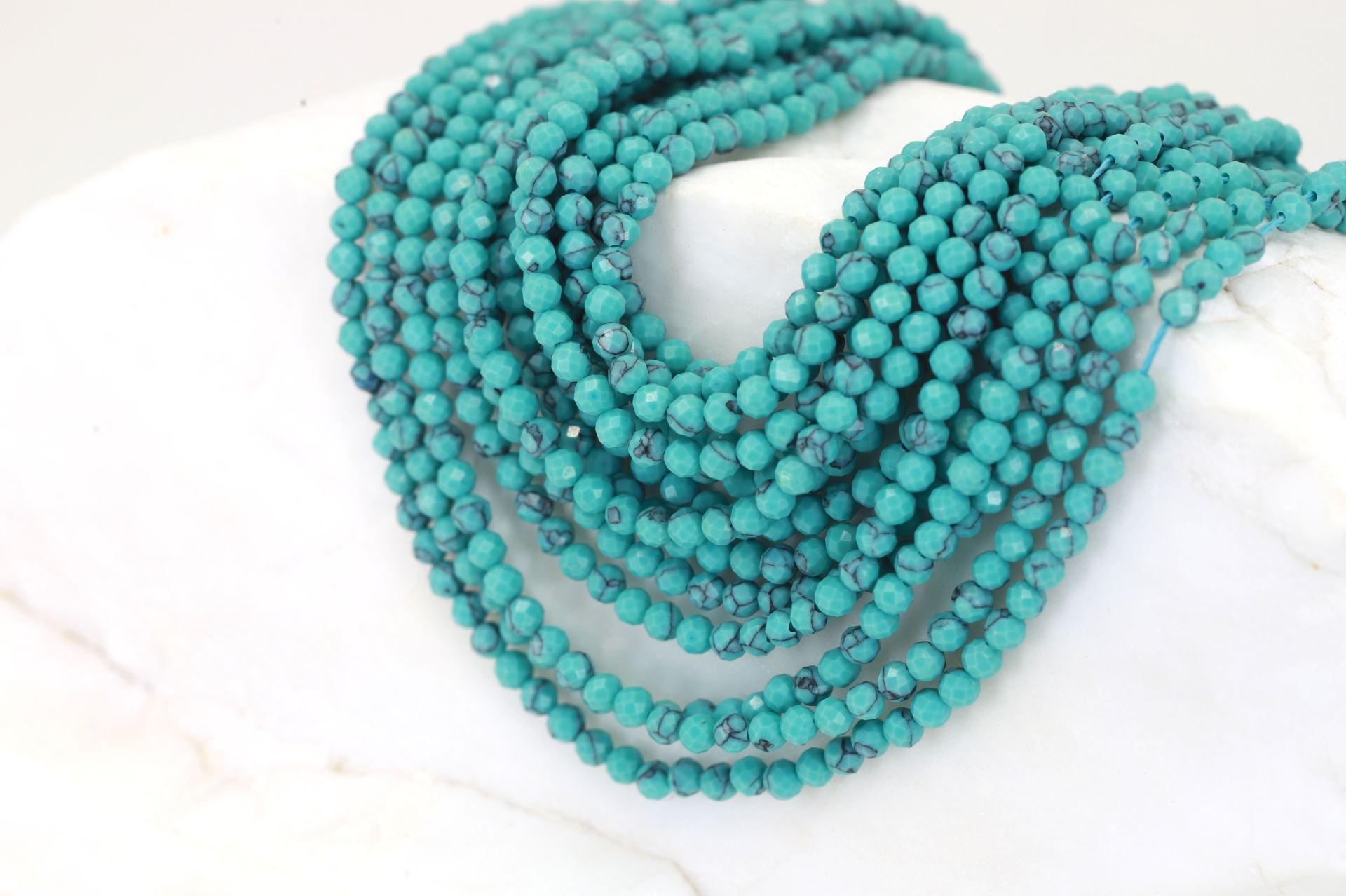 3mm-round-faceted-turquoise-gemstone