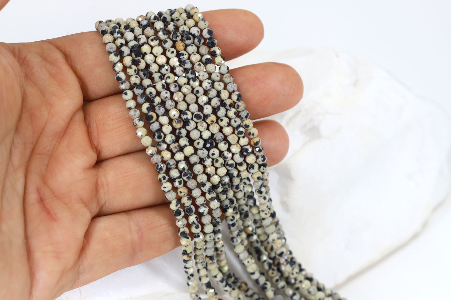 3mm-round-faceted-jasper-beads