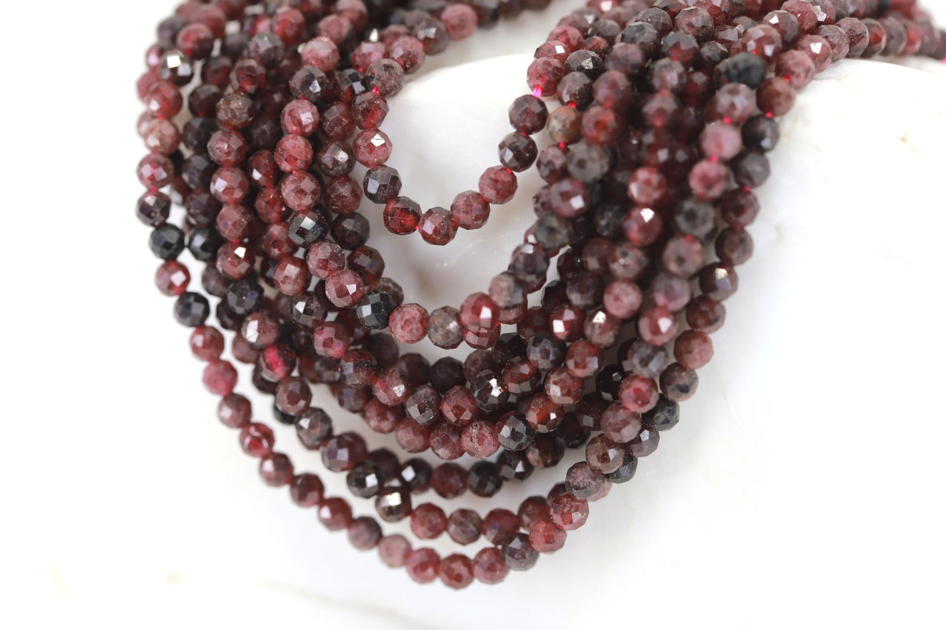 3mm-round-faceted-almandine-garnet-stone