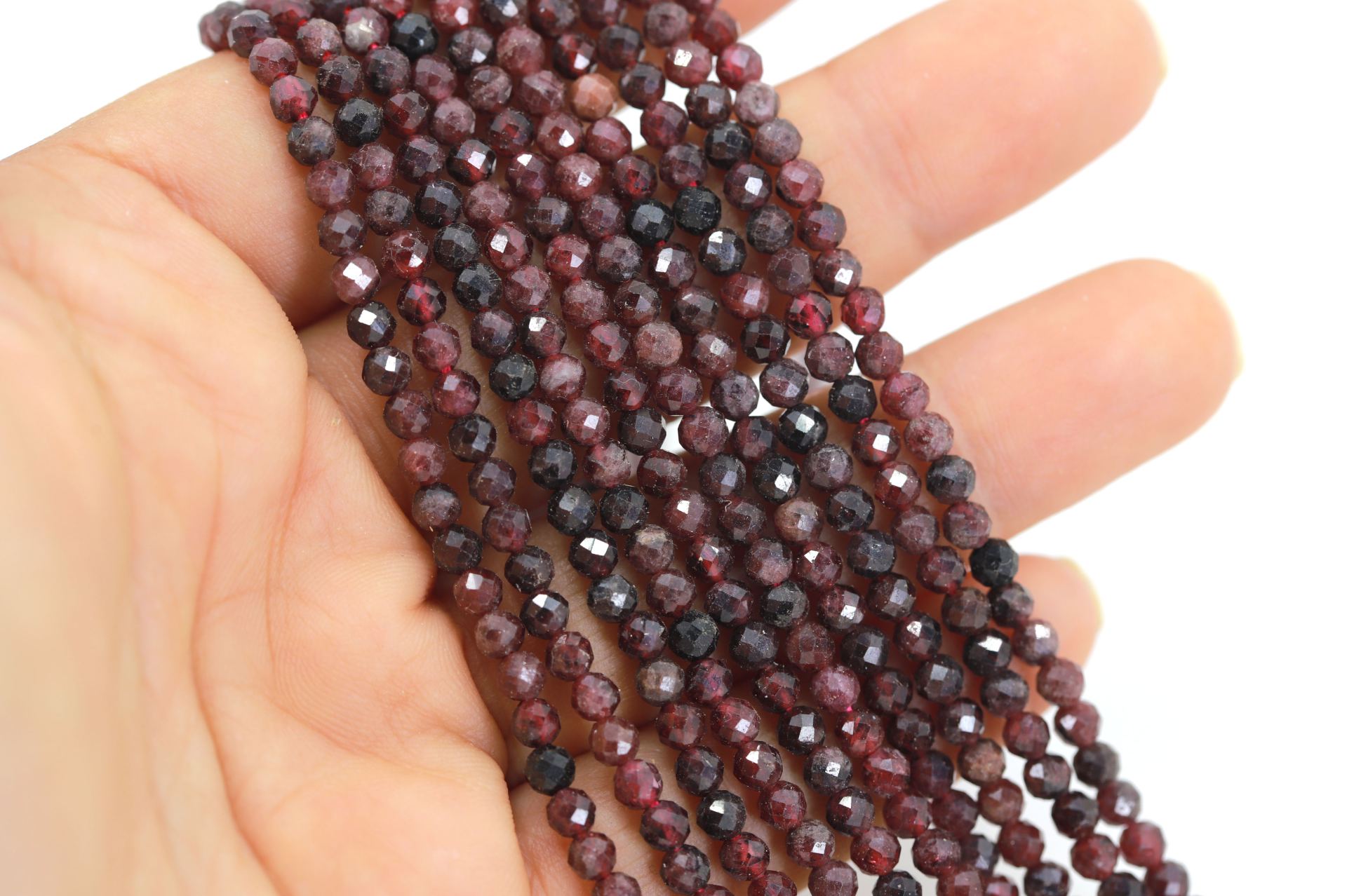 3mm-round-faceted-almandine-garnet-beads