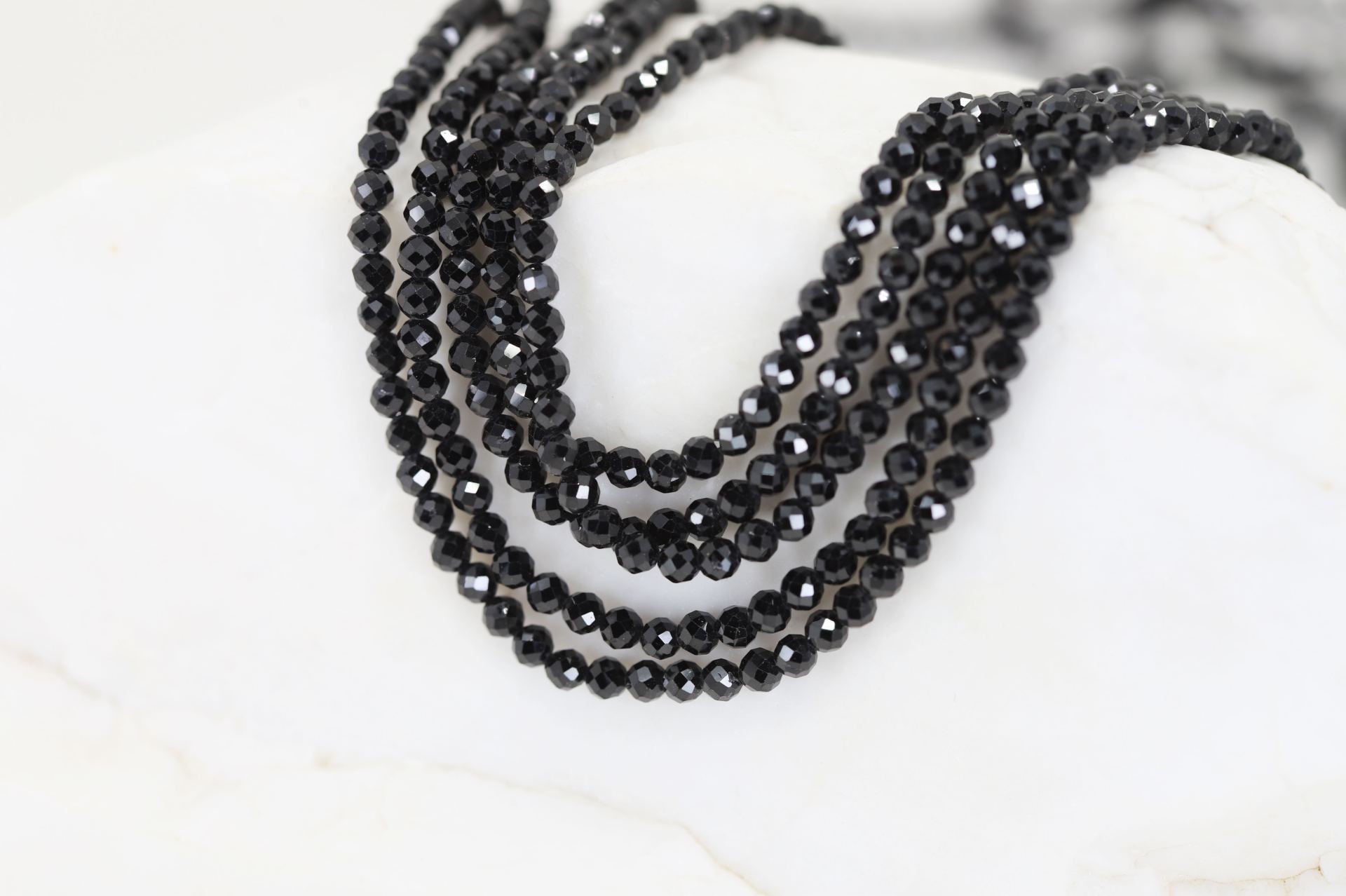 3mm-round-faceted-onyx-stones-gemstone