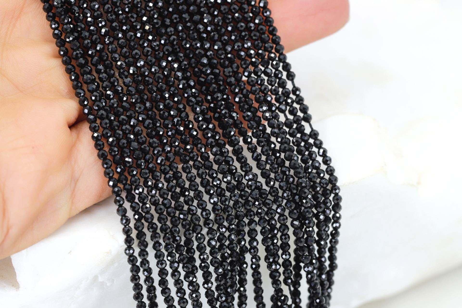 2mm-onyx-natural-stones-beads