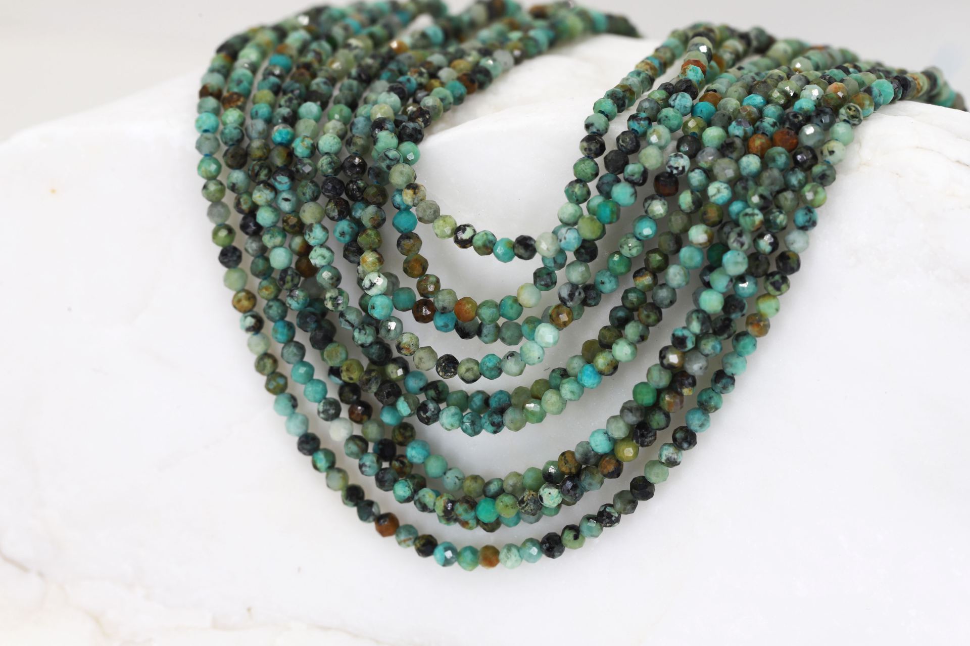 2mm-phoenix-turquoise-natural-stones