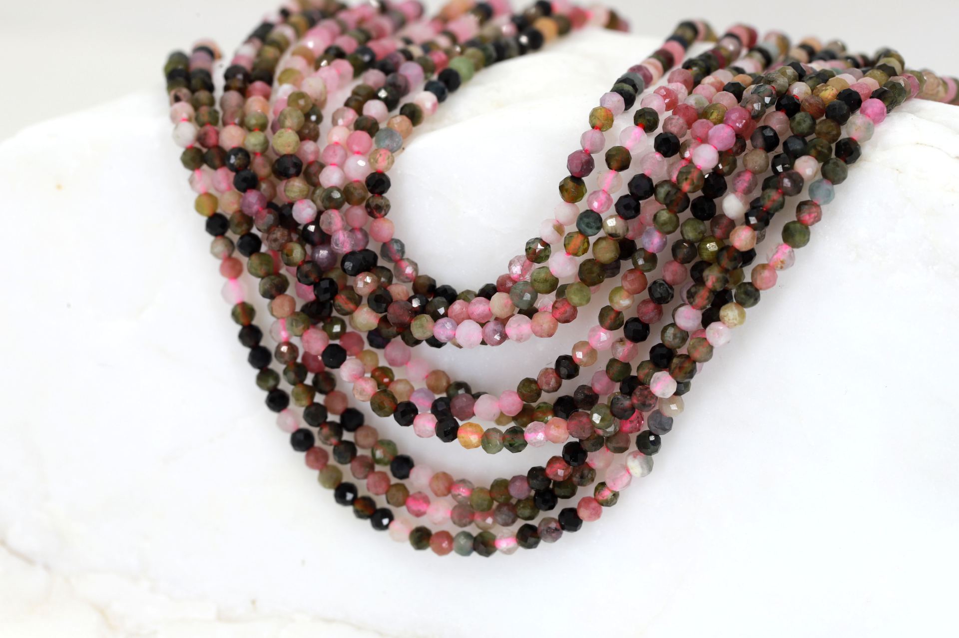 2mm-natural-stones-tourmaline