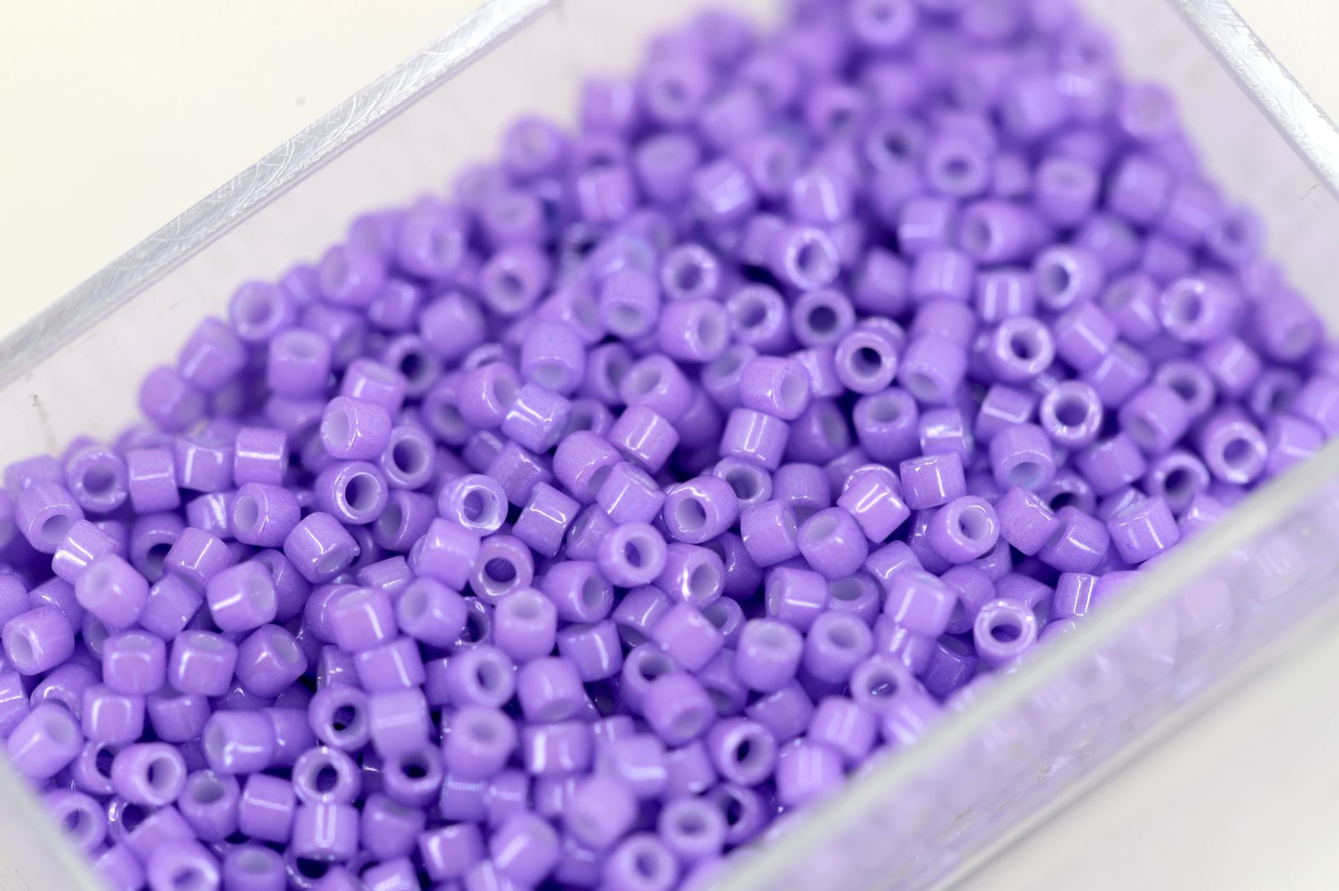 miyuki-delica-bead-opaque-violet-db1379