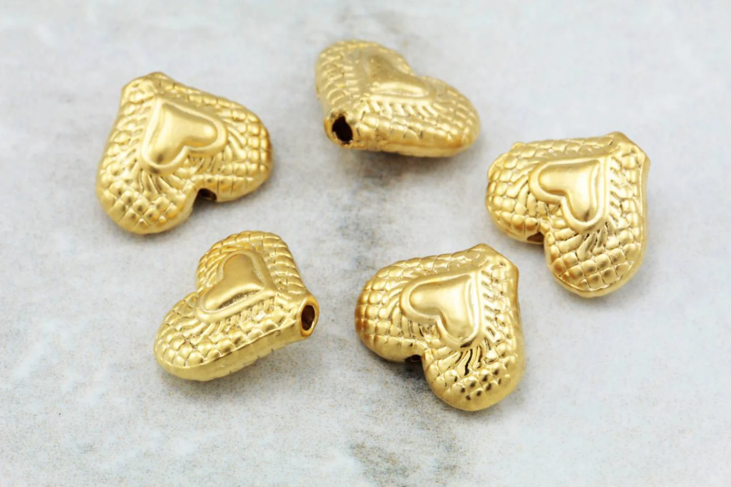 gold-plated-metal-heart-charms-cchange.