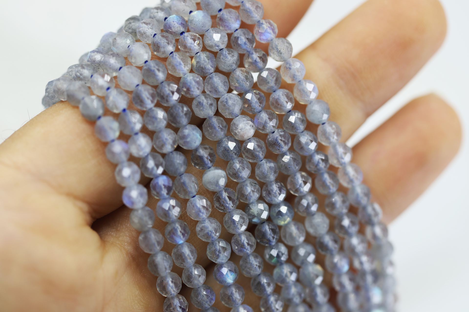 4mm-labradorite-natural-stone-strand