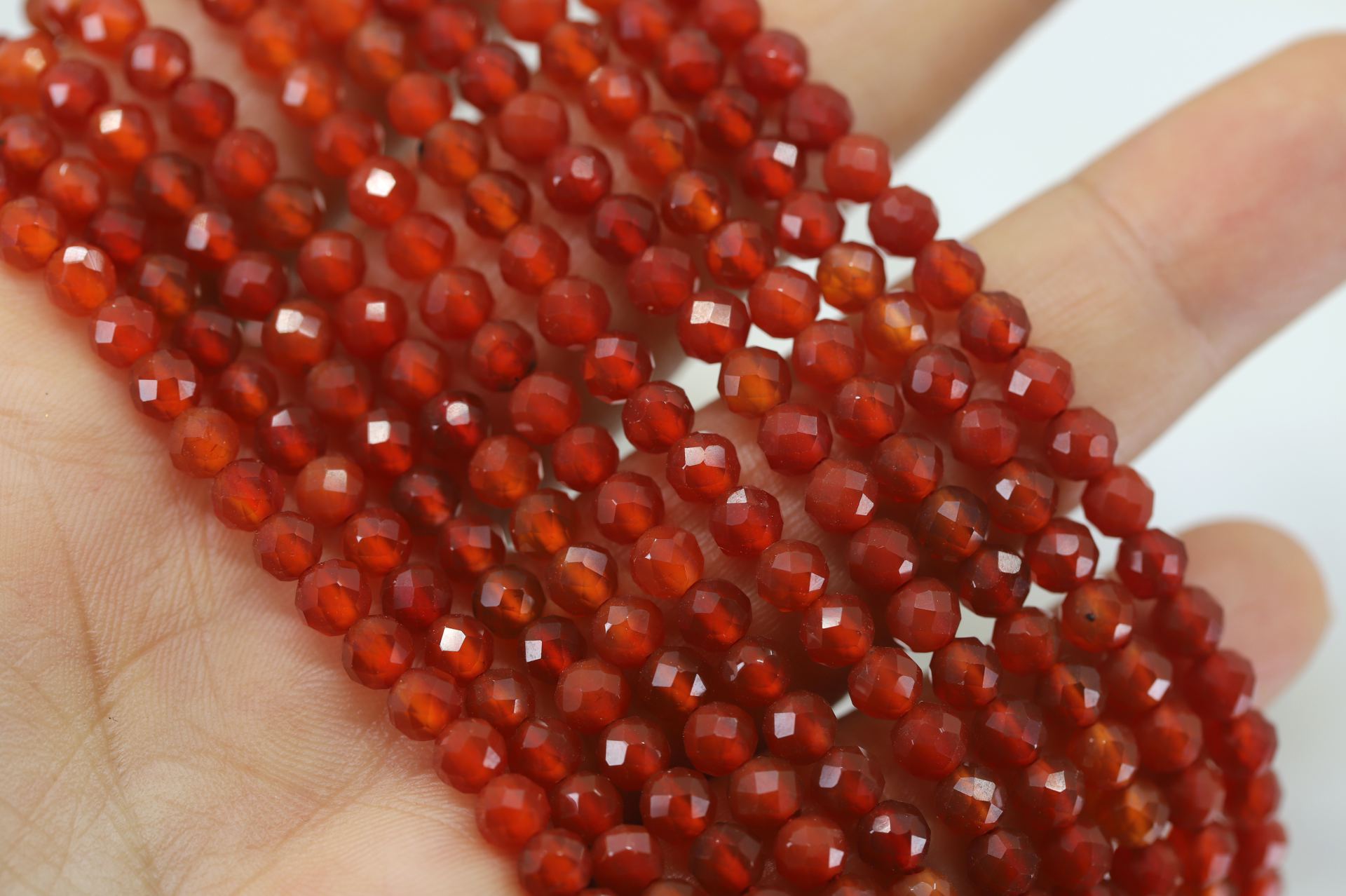4mm-faceted-round-carnelian-agate-beads