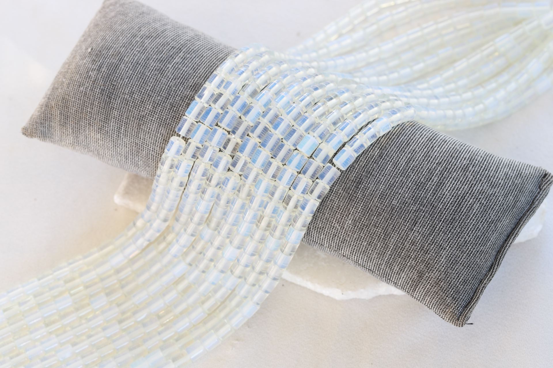 6mm-white-opalite-natural-stone